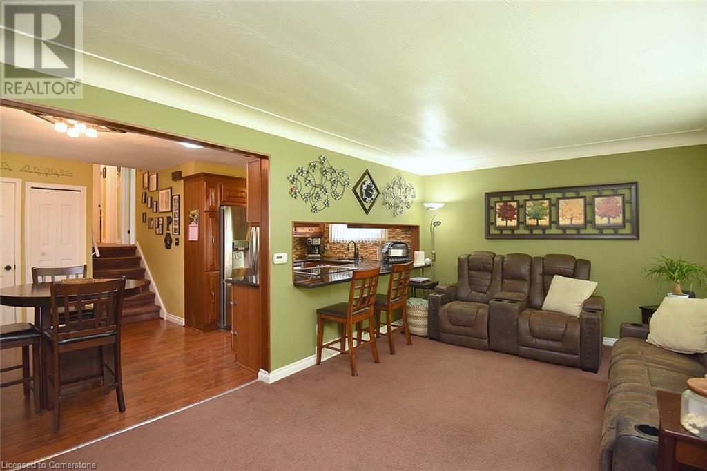 100 Whitney Avenue, Hamilton, Ontario  L8S 2G5 - Photo 9 - 40739593