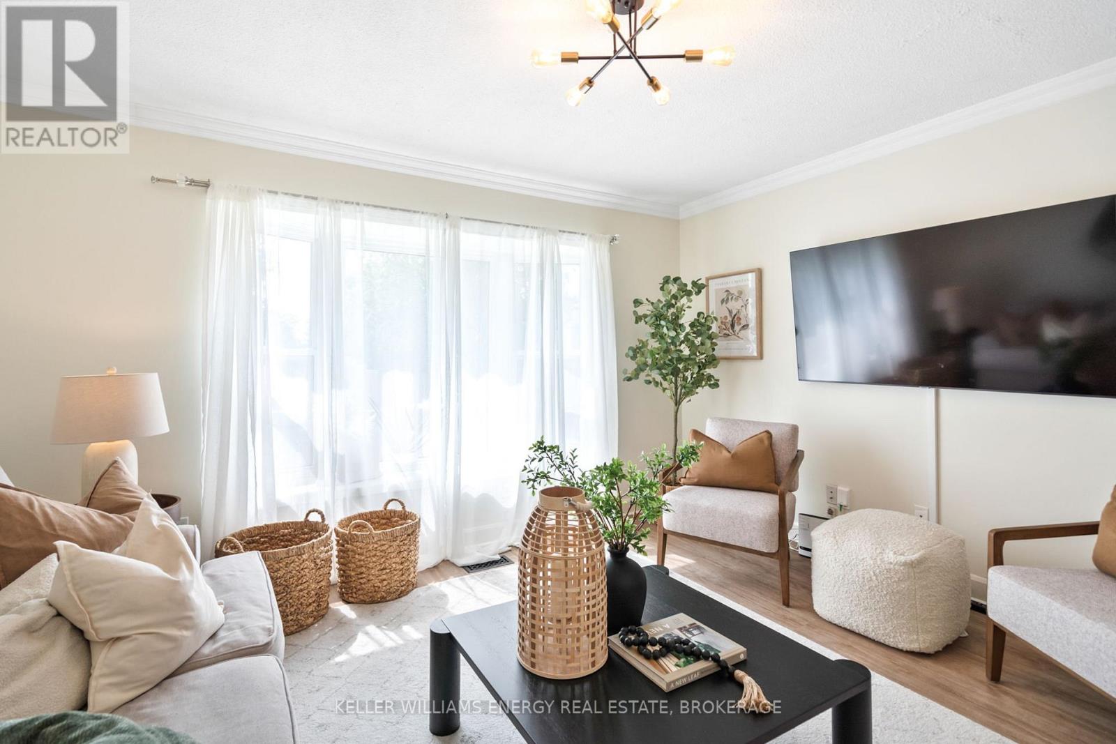 754 Hillcroft Street, Oshawa, Ontario  L1G 7H6 - Photo 10 - E12212781