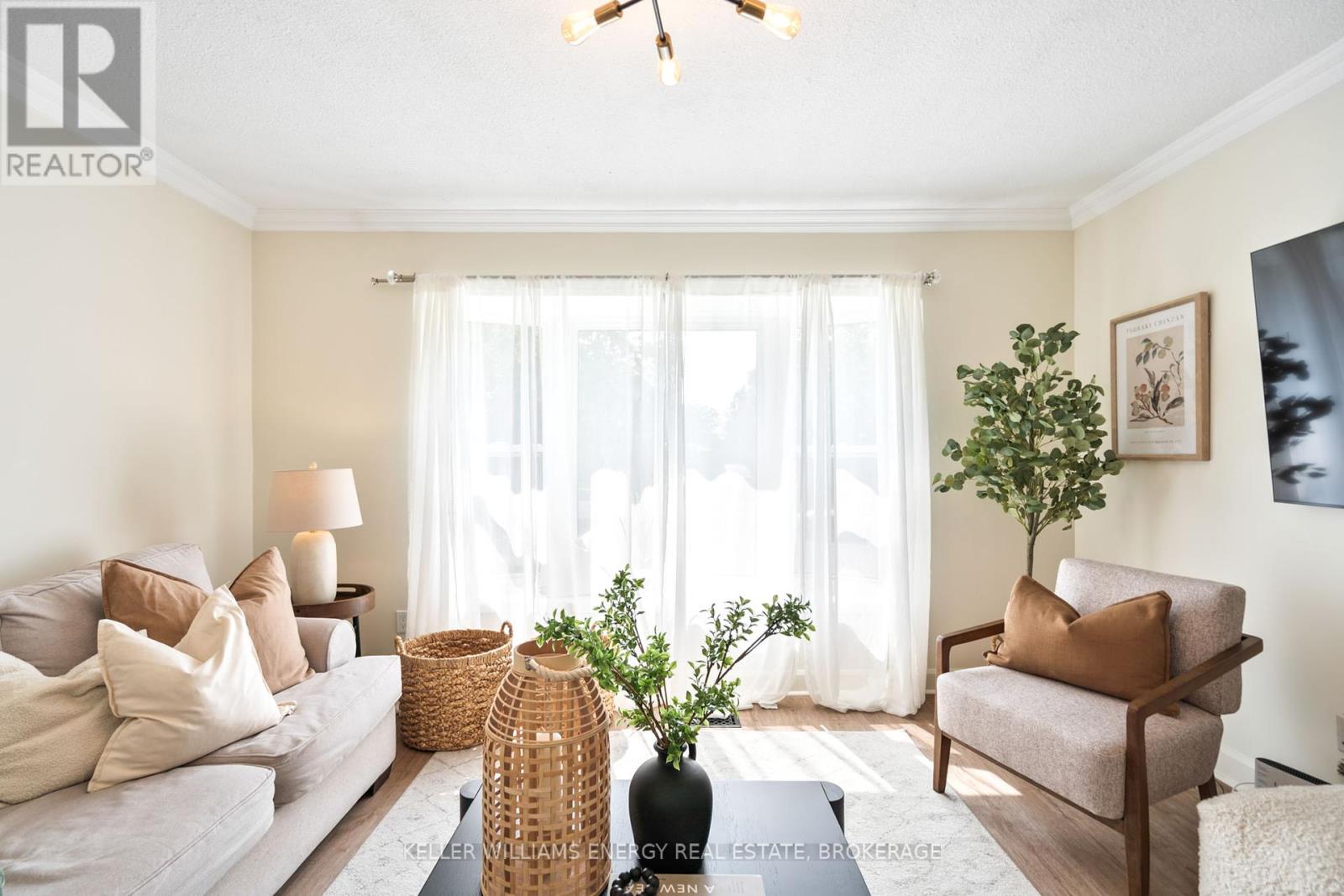 754 Hillcroft Street, Oshawa, Ontario  L1G 7H6 - Photo 9 - E12212781
