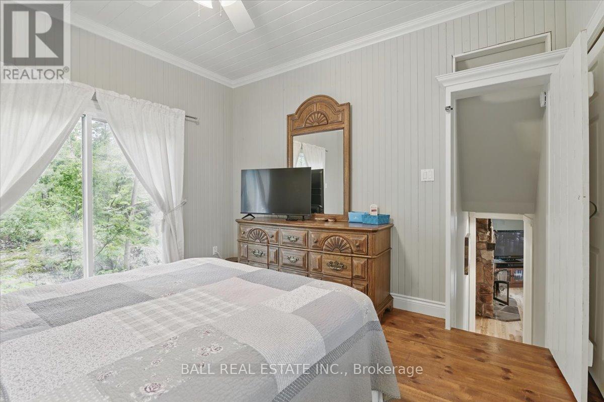 3559 Harbour Point Lane, Smith-Ennismore-Lakefield, Ontario K0L 2H0 - Photo 29 - X12212810