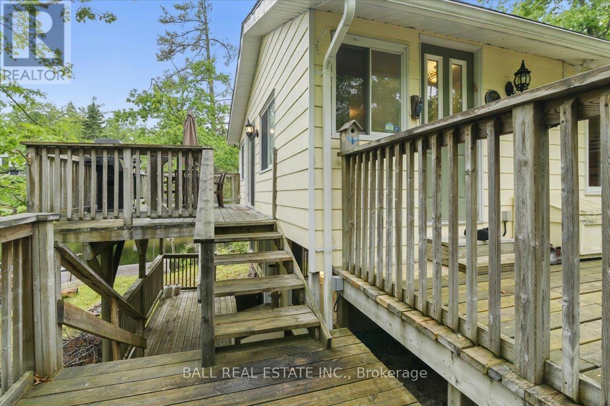 3559 Harbour Point Lane, Smith-Ennismore-Lakefield, Ontario K0L 2H0 - Photo 35 - X12212810