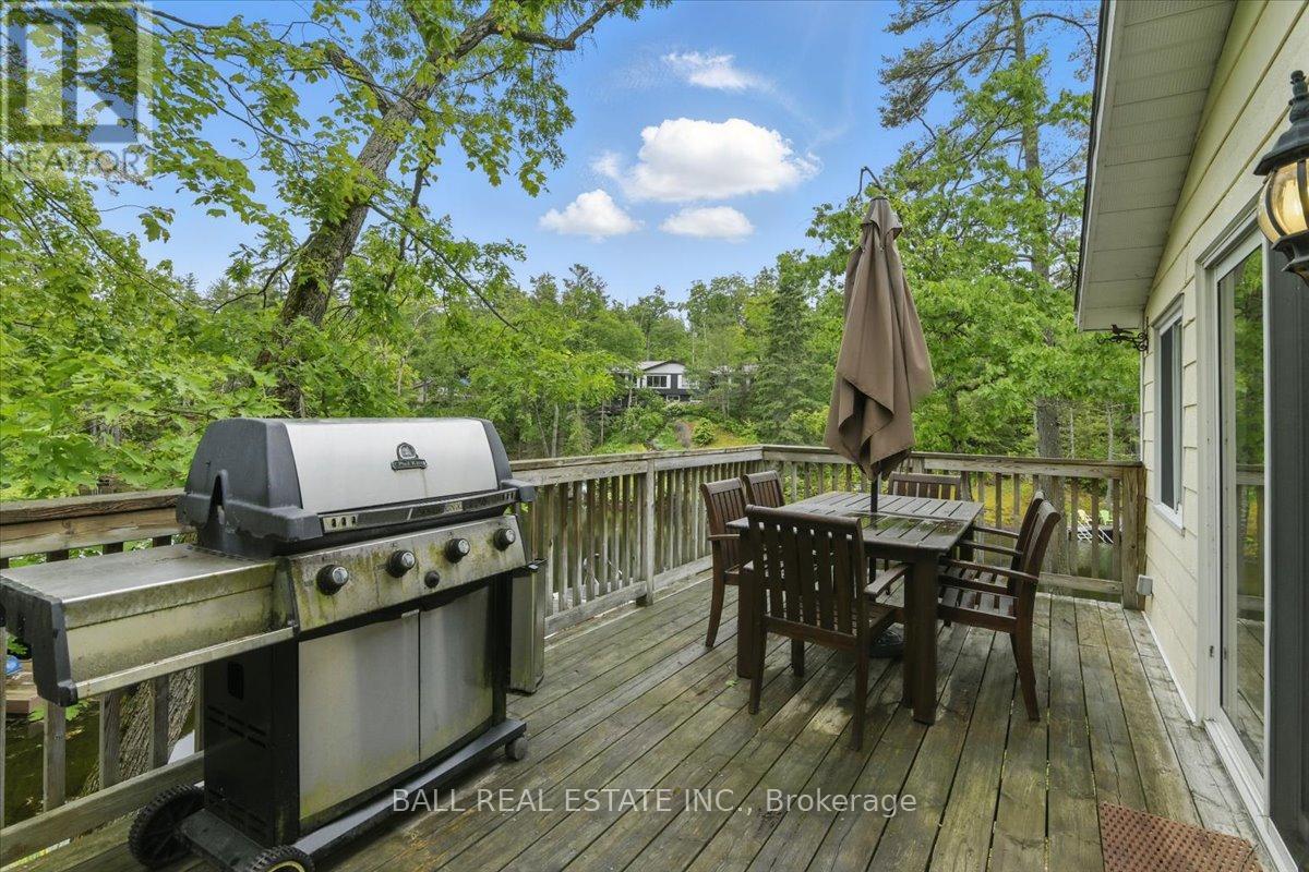 3559 Harbour Point Lane, Smith-Ennismore-Lakefield, Ontario K0L 2H0 - Photo 34 - X12212810