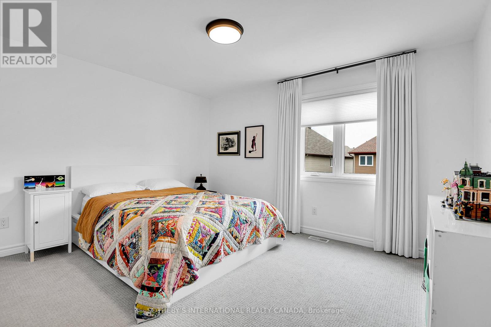 727 Bunchberry Way, Ottawa, Ontario  K1T 3T8 - Photo 20 - X12156339