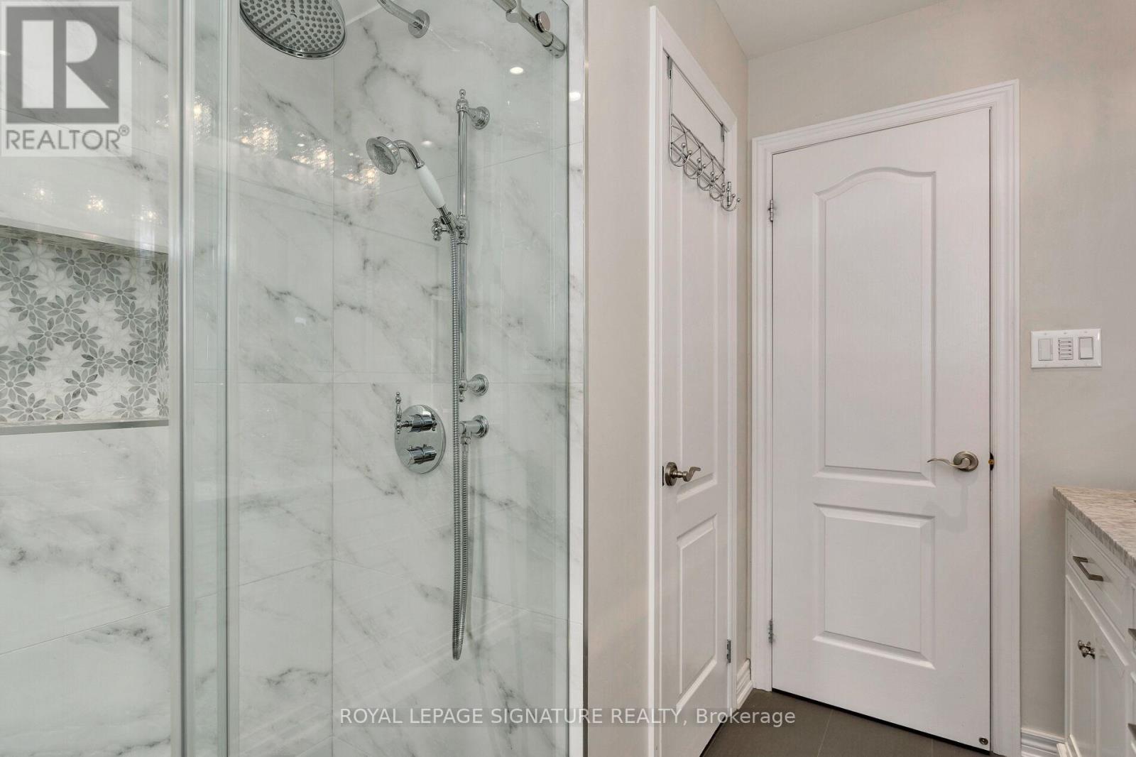 37 Chao Crescent, Richmond Hill, Ontario  L4E 0P4 - Photo 21 - N12212648