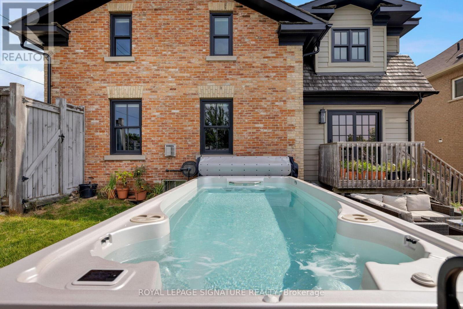37 Chao Crescent, Richmond Hill, Ontario  L4E 0P4 - Photo 34 - N12212648