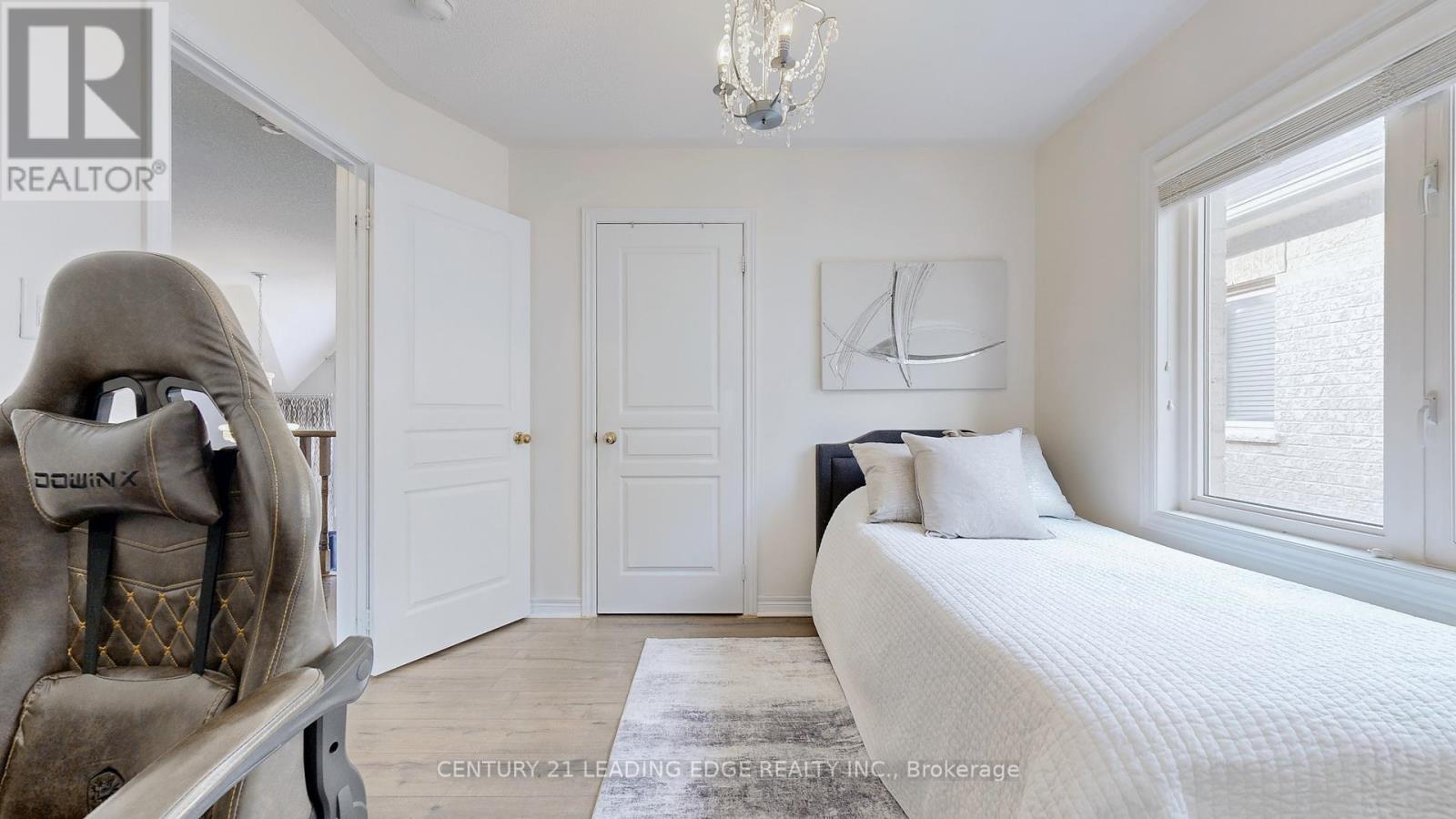 6 Kellington Trail, Whitchurch-Stouffville (Stouffville), Ontario  L4A 7X3 - Photo 40 - N12212656