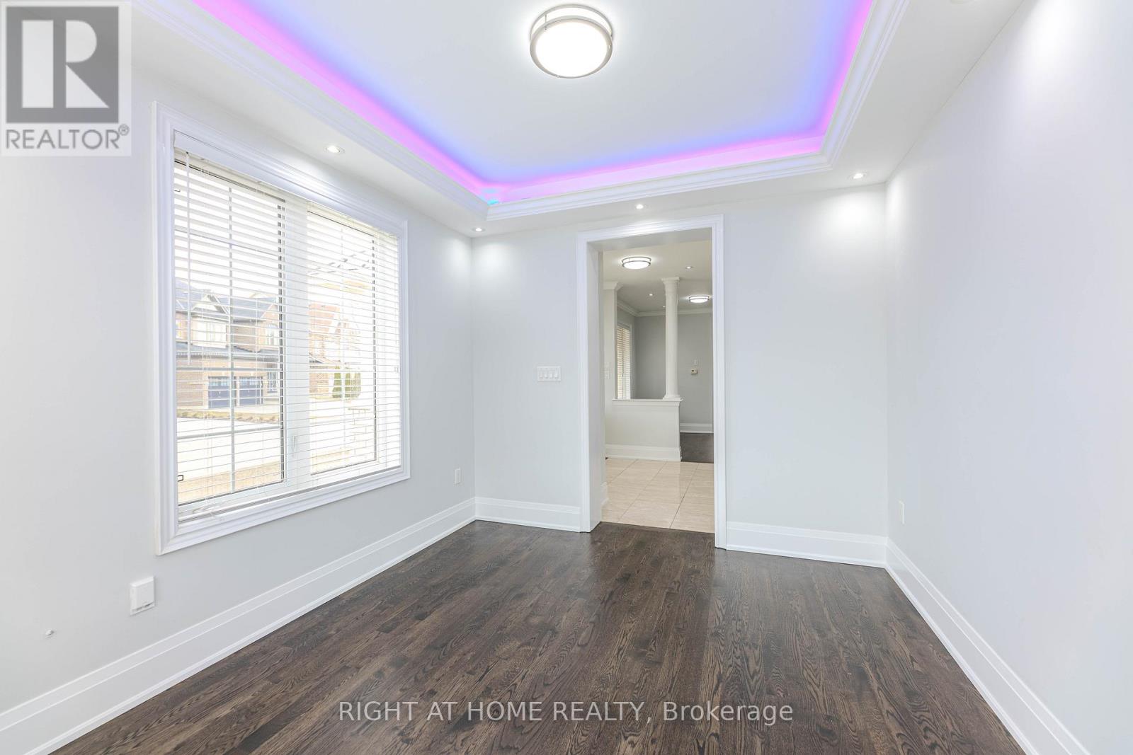 36 Herzl Street, Vaughan (Kleinburg), Ontario  L4H 3Y4 - Photo 11 - N12212684