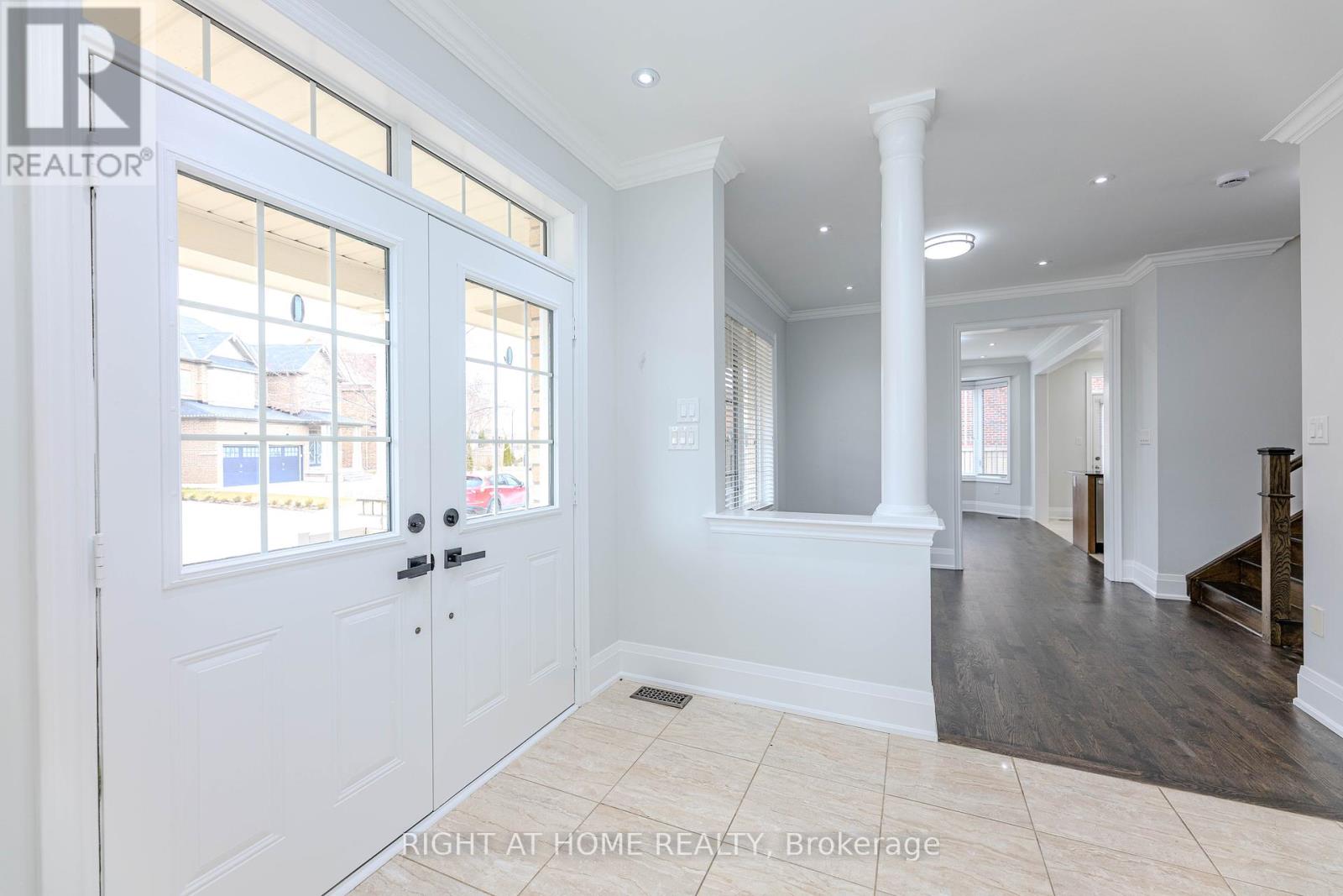 36 Herzl Street, Vaughan (Kleinburg), Ontario  L4H 3Y4 - Photo 9 - N12212684