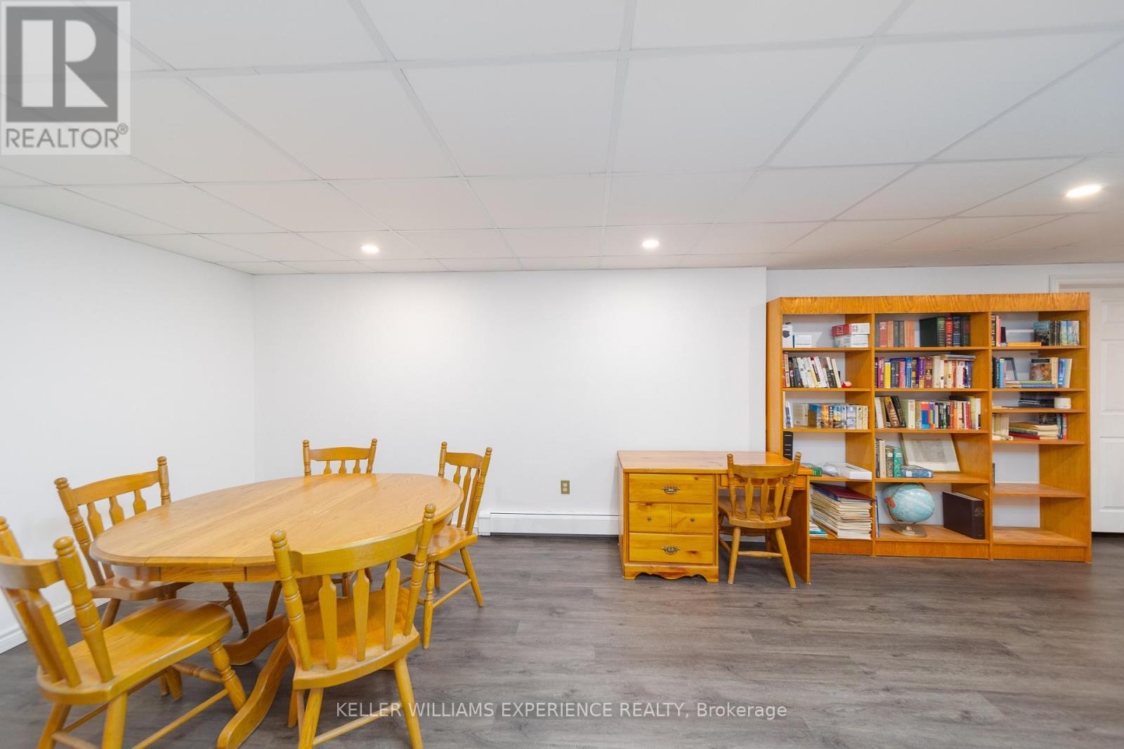 1836 Quantz Crescent, Innisfil, Ontario  L9S 1X2 - Photo 35 - N12212691
