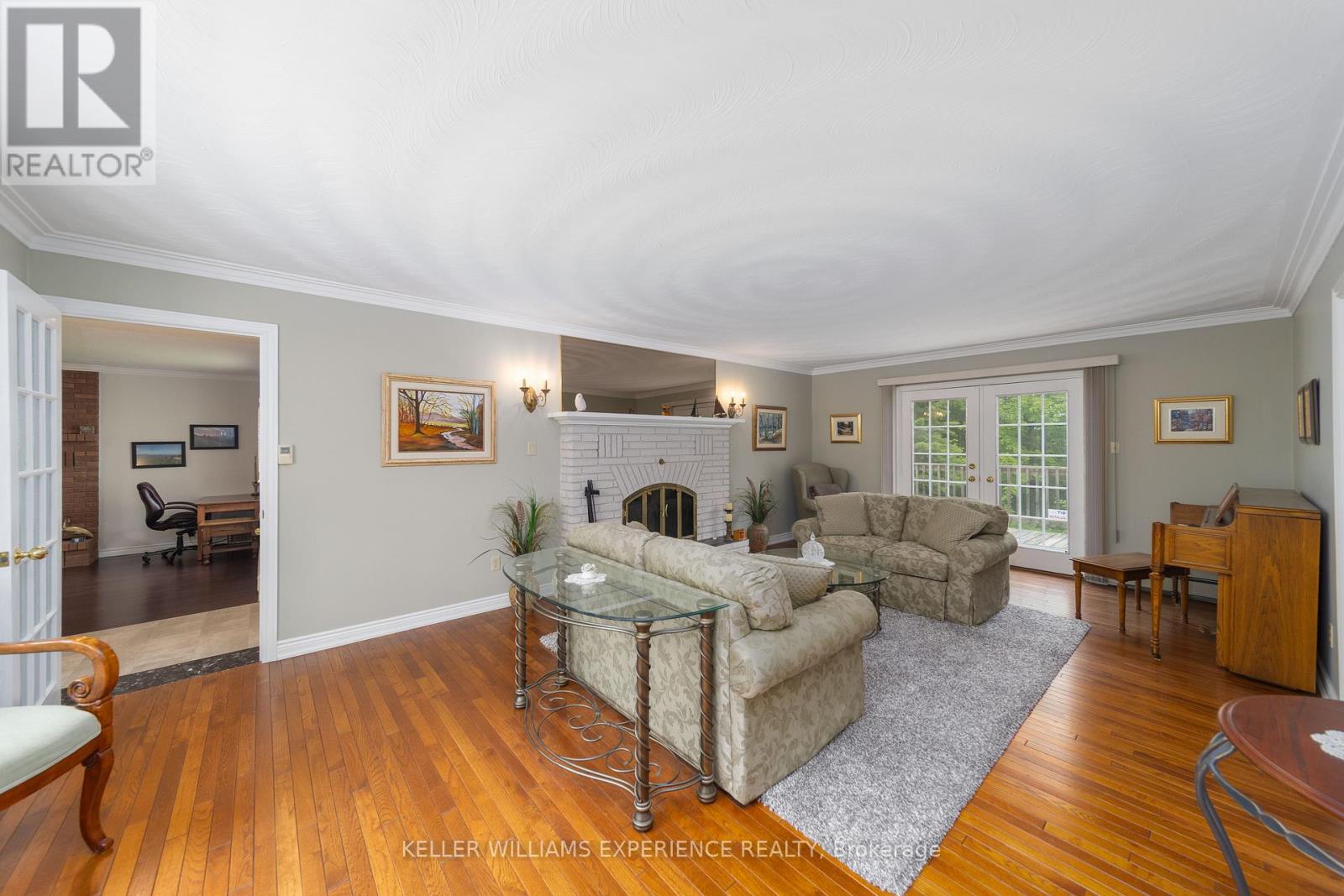 1836 Quantz Crescent, Innisfil, Ontario  L9S 1X2 - Photo 6 - N12212691