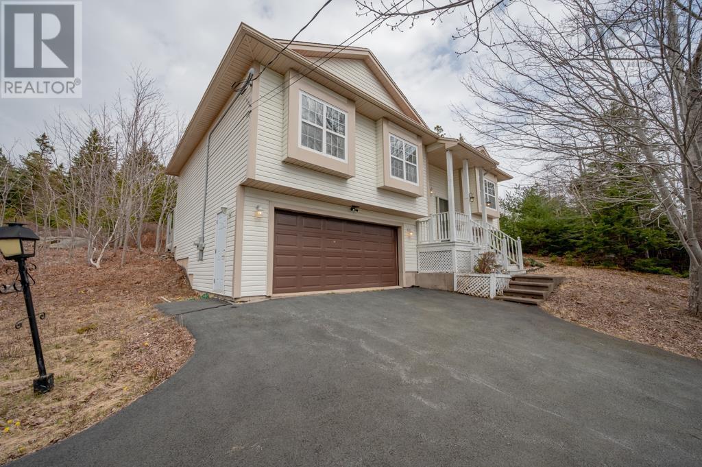 Property at 6 Anahid Drive image 1