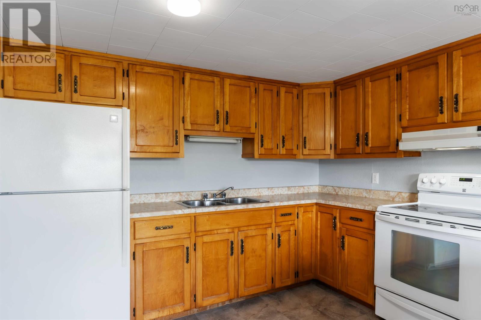 11 Shore Road, Digby, Nova Scotia  B0V 1A0 - Photo 13 - 202513353