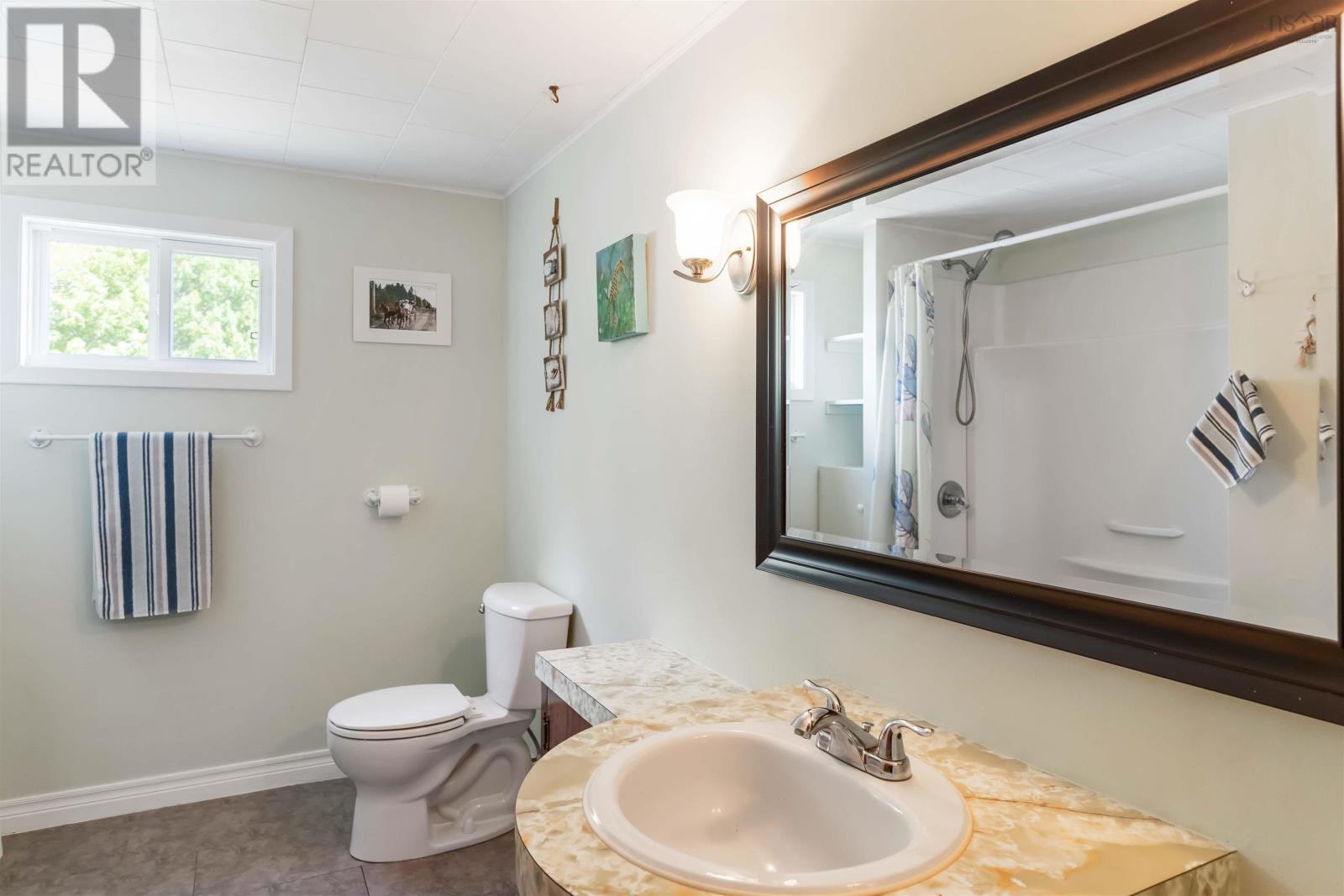 11 Shore Road, Digby, Nova Scotia  B0V 1A0 - Photo 23 - 202513353