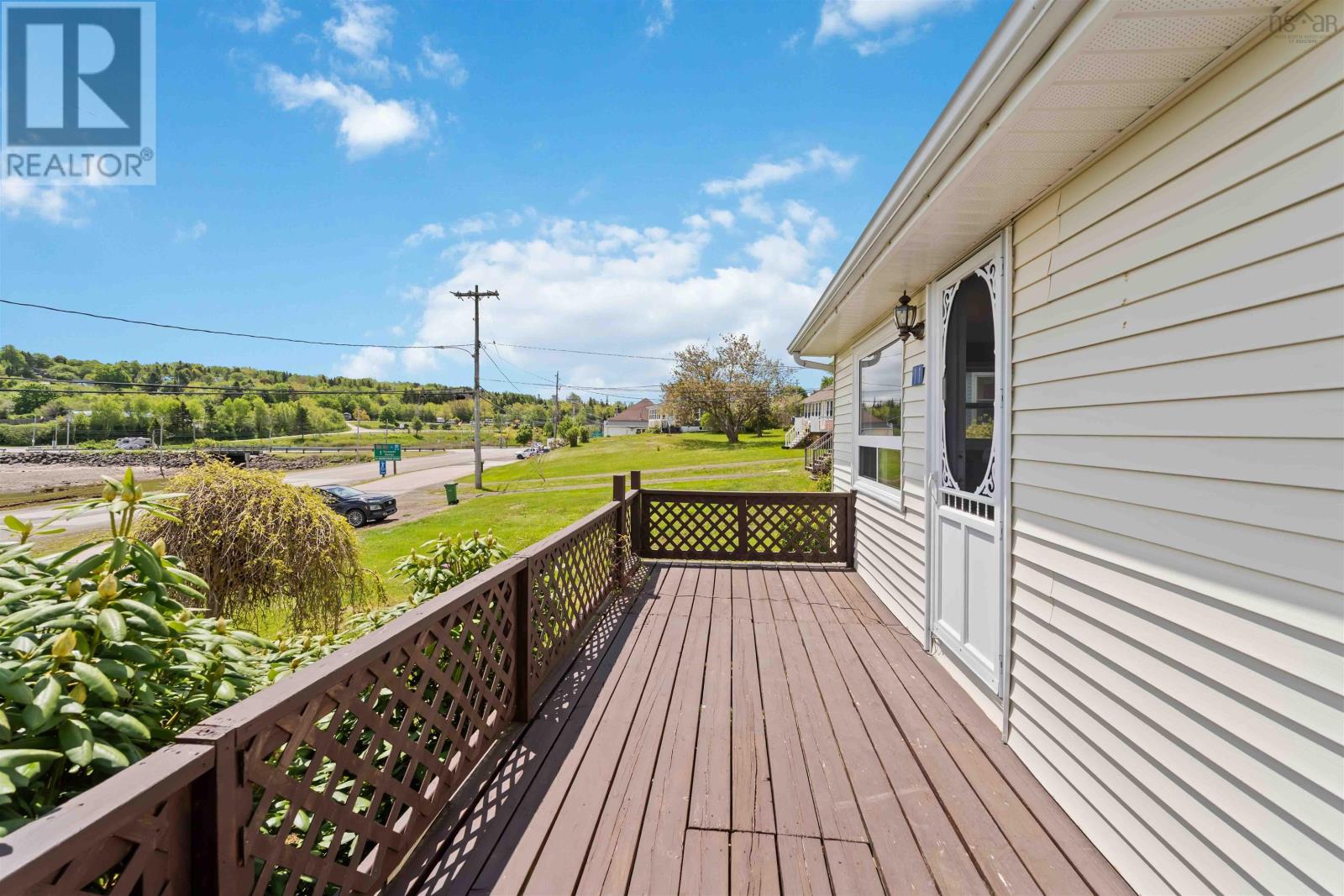 11 Shore Road, Digby, Nova Scotia  B0V 1A0 - Photo 2 - 202513353