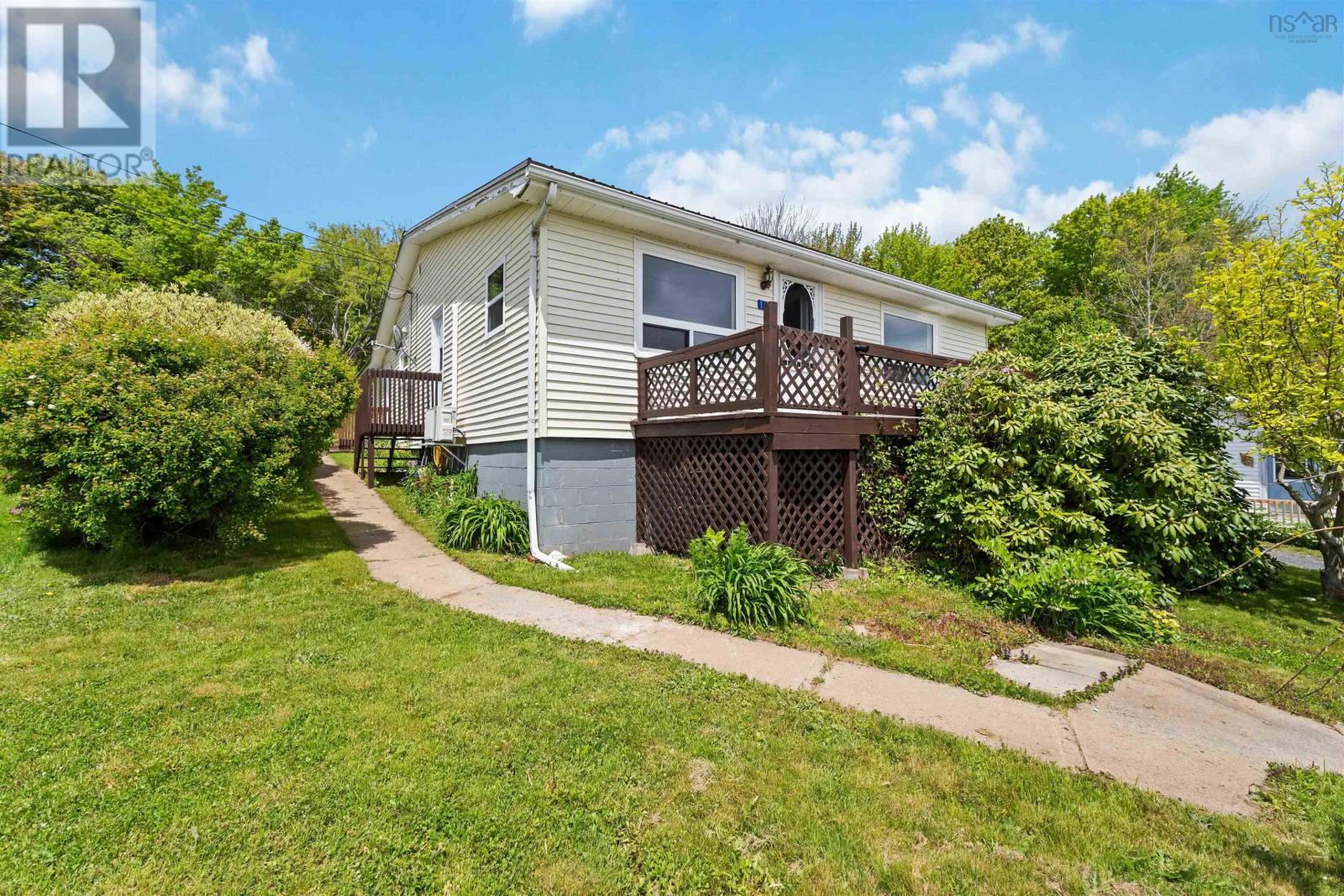 11 Shore Road, Digby, Nova Scotia  B0V 1A0 - Photo 7 - 202513353