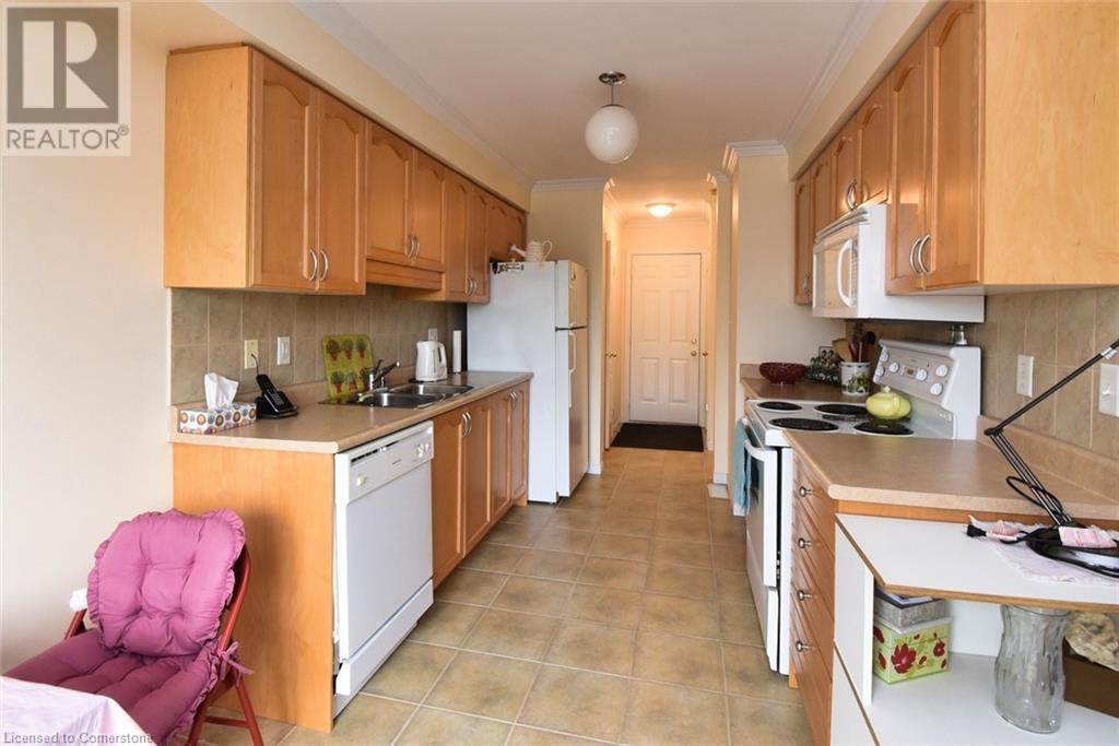 7 Southside Place Unit# 49, Hamilton, Ontario  L9C 7W6 - Photo 18 - 40739706