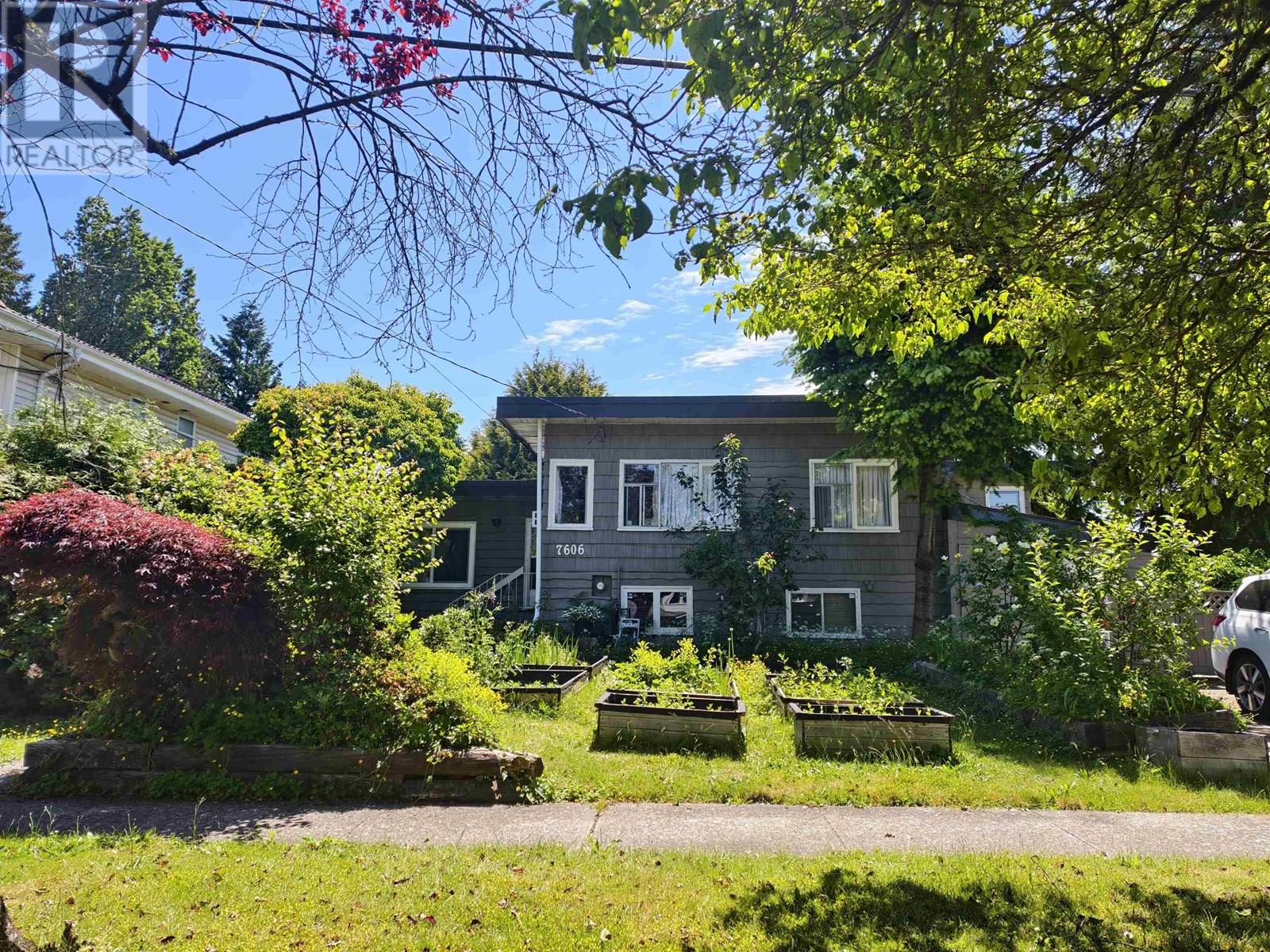 7606 Ulster Street, Burnaby, British Columbia  V5E 2E9 - Photo 3 - R3014104