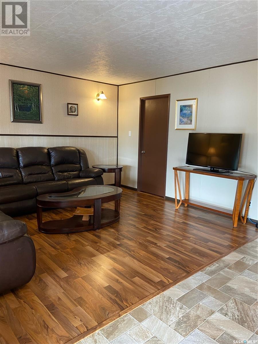 Liana's Lane, Leask Rm No. 464, Saskatchewan  S0J 1M0 - Photo 5 - SK009005
