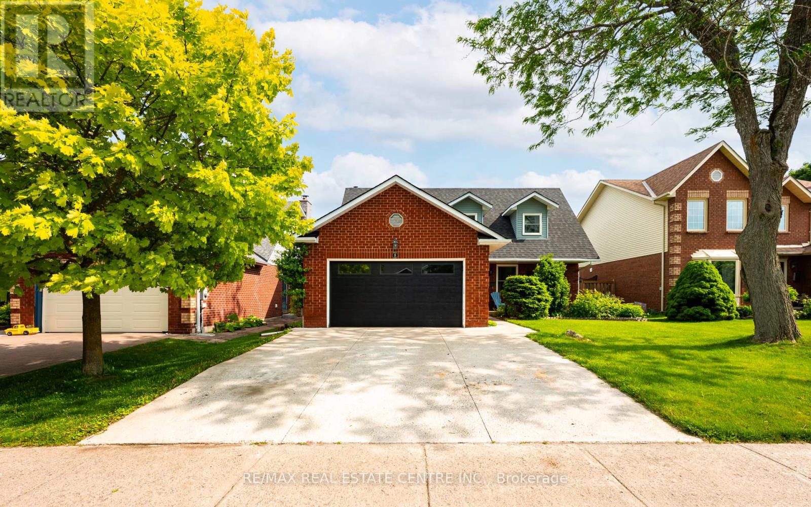 8 PASSMORE AVENUE, Orangeville, Ontario
