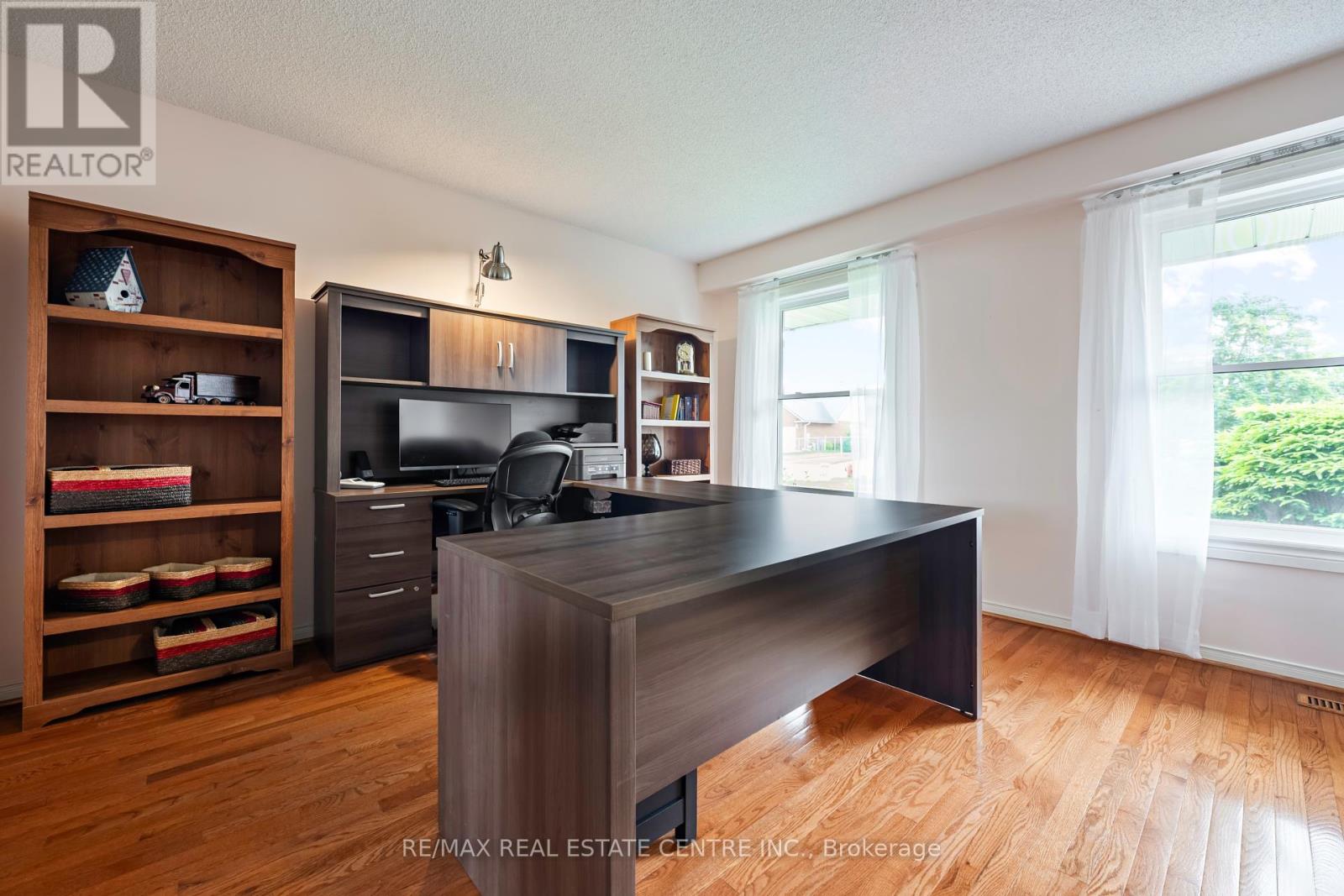 8 Passmore Avenue, Orangeville, Ontario  L9W 4E2 - Photo 14 - W12212586