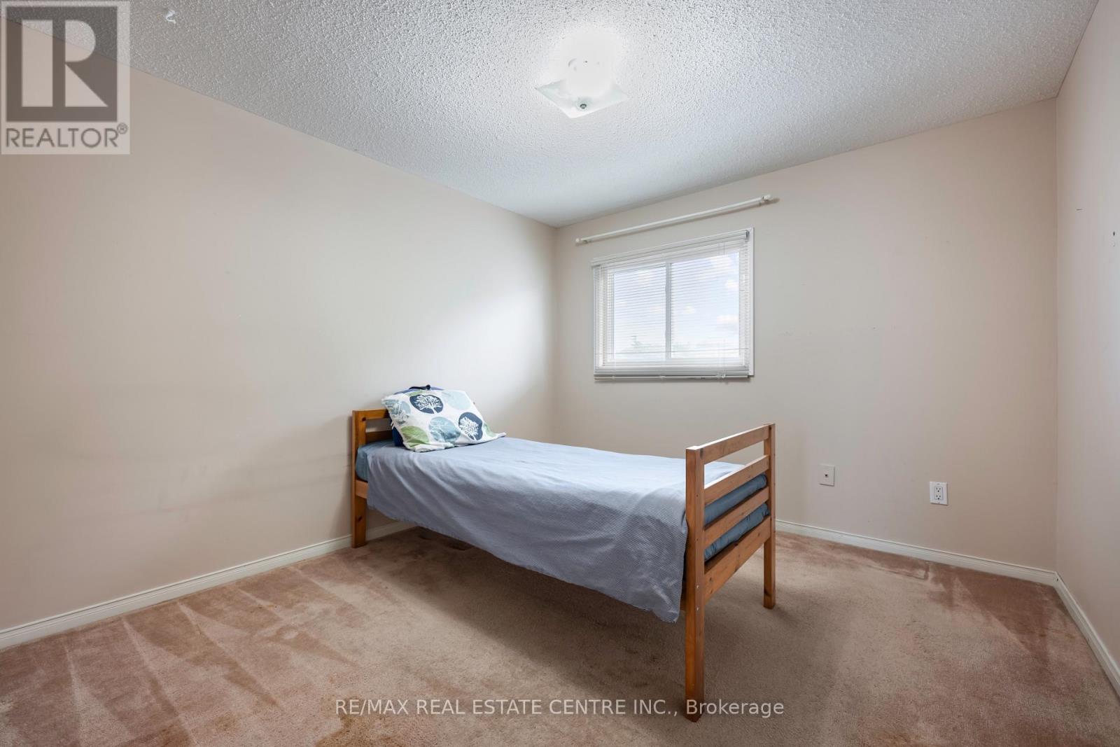 8 Passmore Avenue, Orangeville, Ontario  L9W 4E2 - Photo 28 - W12212586