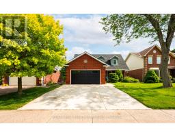 8 PASSMORE AVENUE, Orangeville, Ontario