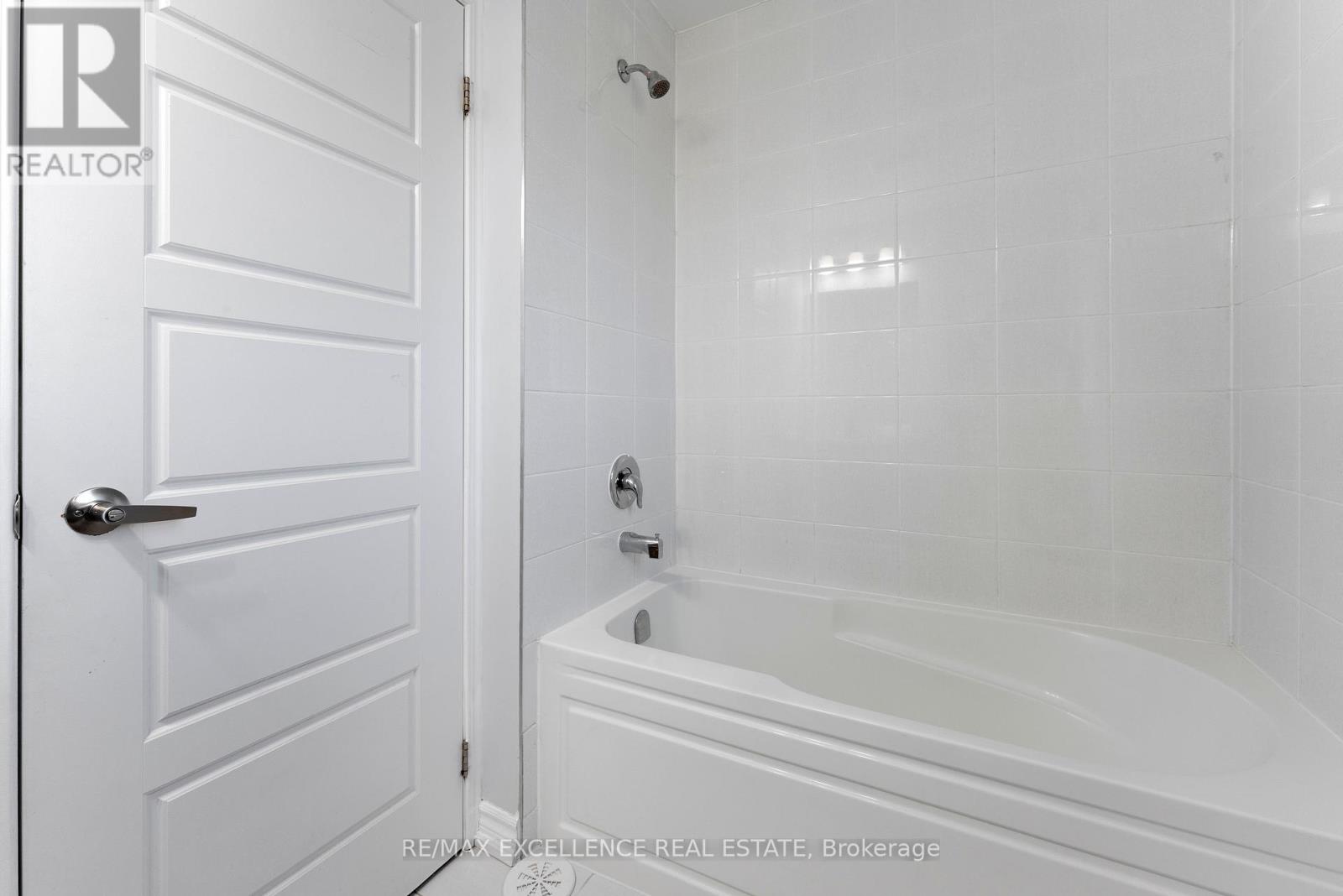 898 Ash Gate, Milton (Cb Cobban), Ontario  L9E 1R9 - Photo 30 - W12212593