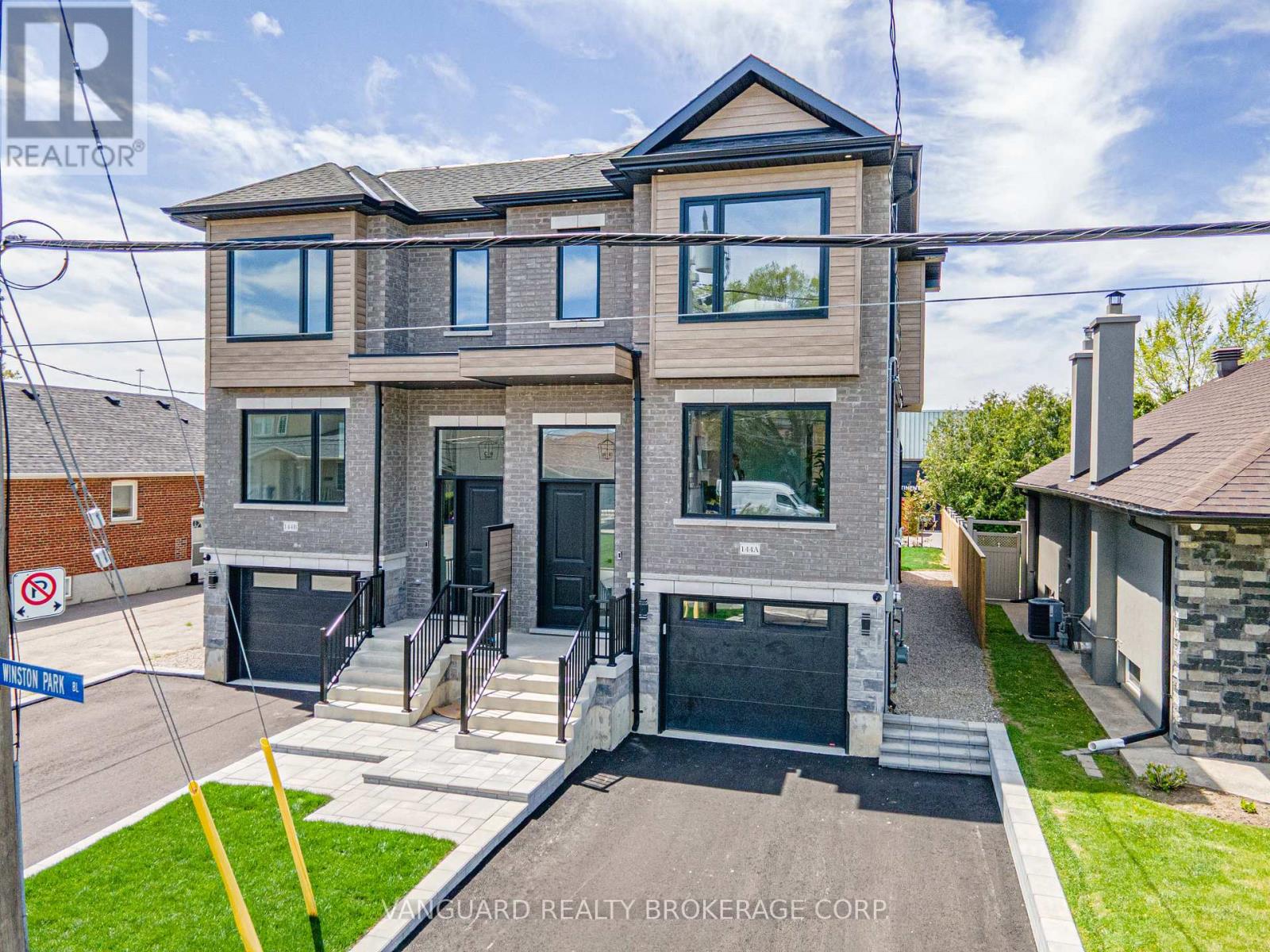 A - 144 Winston Park Boulevard, Toronto, Ontario  M3K 1C5 - Photo 2 - W12212601