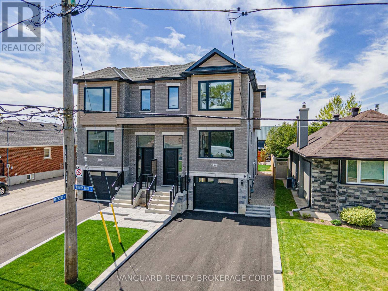 A - 144 Winston Park Boulevard, Toronto, Ontario  M3K 1C5 - Photo 3 - W12212601