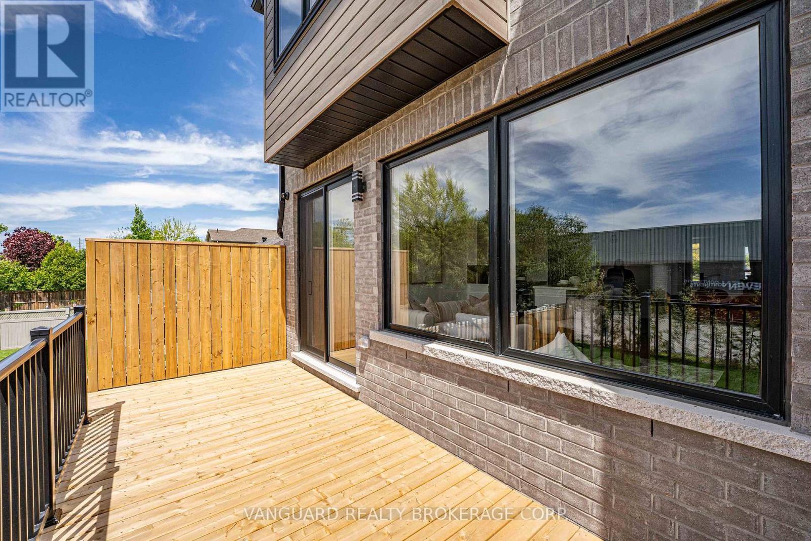 A - 144 Winston Park Boulevard, Toronto, Ontario  M3K 1C5 - Photo 47 - W12212601