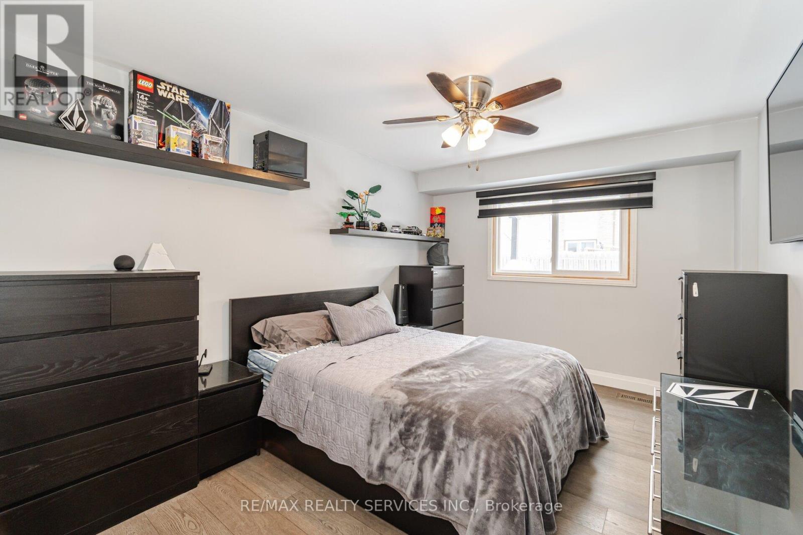 13 Royal Palm Drive, Brampton (Heart Lake East), Ontario  L6Z 1P1 - Photo 27 - W12212615