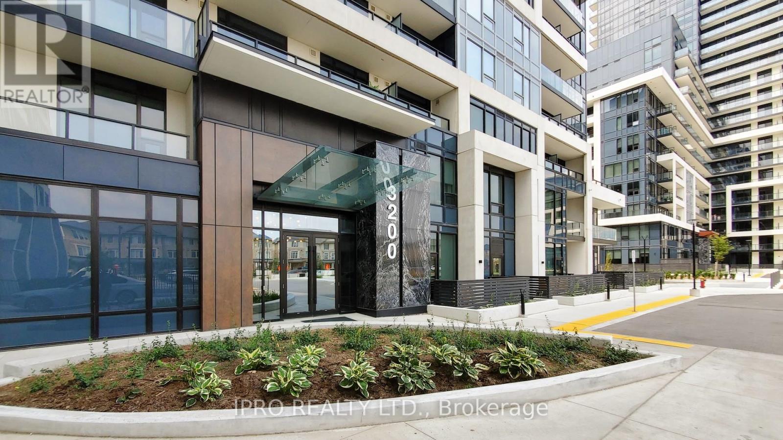 705 - 3200 William Coltson Avenue, Oakville (Jm Joshua Meadows), Ontario  L6H 7C2 - Photo 3 - W12212666