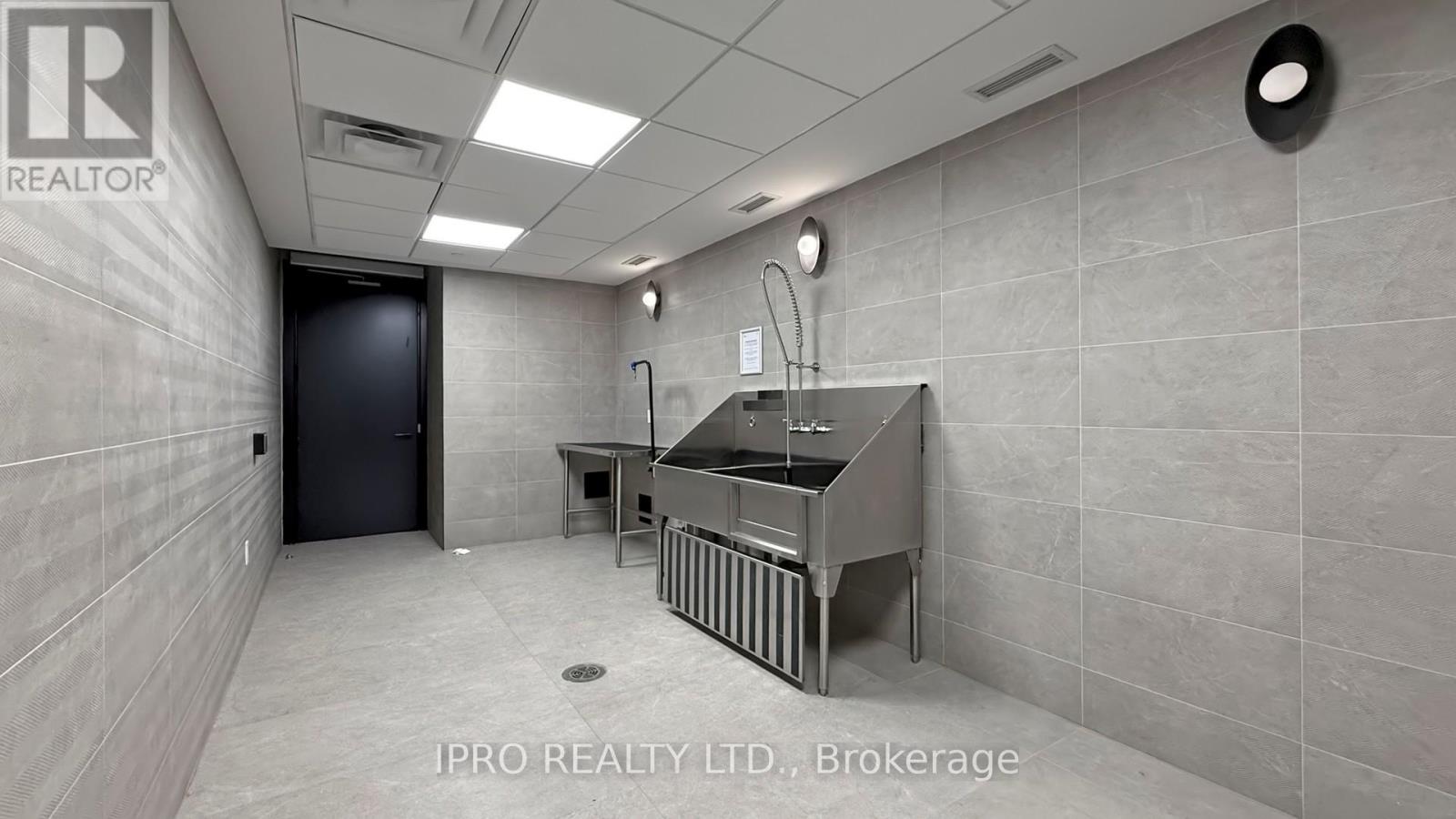 705 - 3200 William Coltson Avenue, Oakville (Jm Joshua Meadows), Ontario  L6H 7C2 - Photo 32 - W12212666