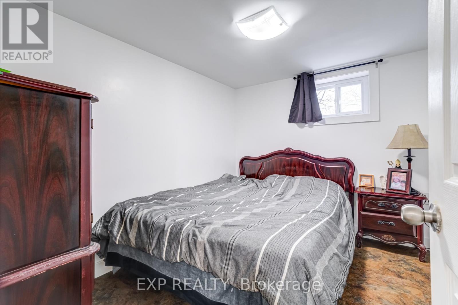 3 Jodphur Avenue, Toronto (Humberlea-Pelmo Park), Ontario  M9M 2J3 - Photo 18 - W12212679