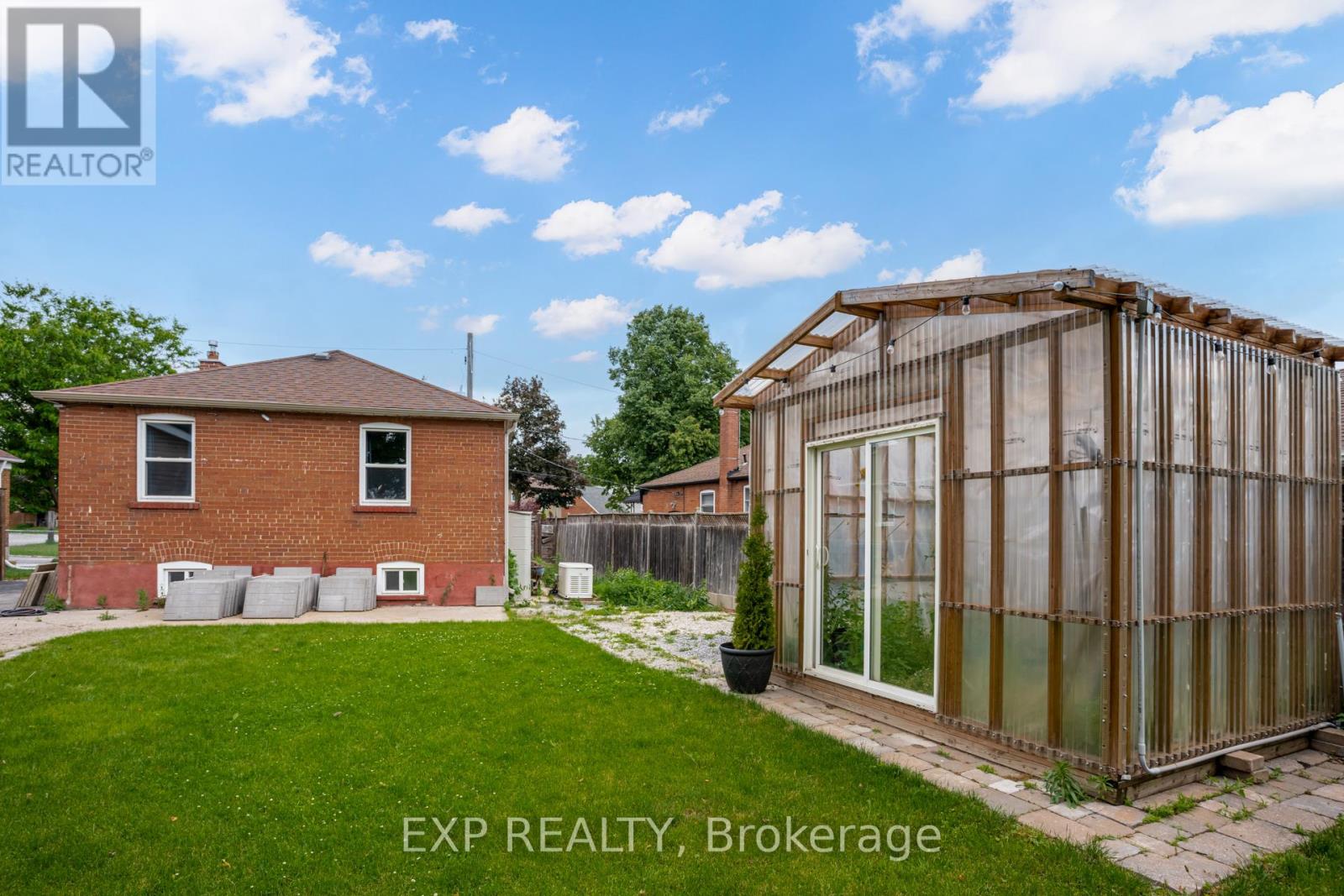 3 Jodphur Avenue, Toronto (Humberlea-Pelmo Park), Ontario  M9M 2J3 - Photo 23 - W12212679