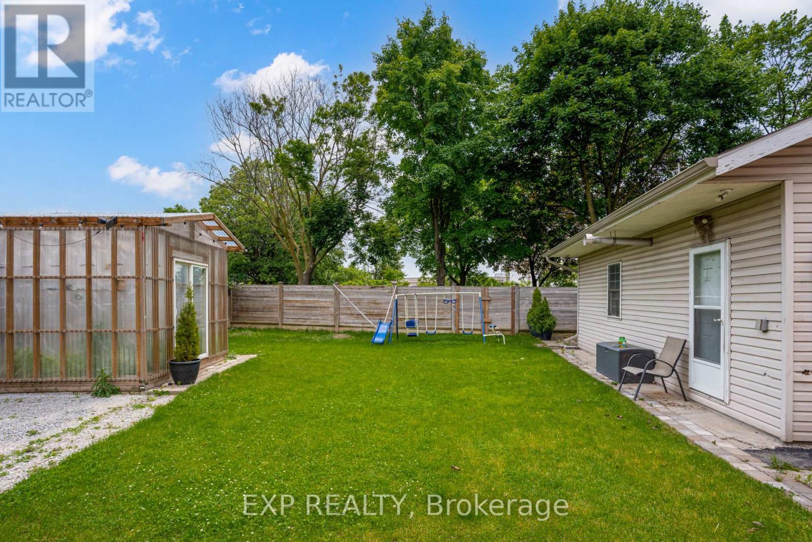 3 Jodphur Avenue, Toronto (Humberlea-Pelmo Park), Ontario  M9M 2J3 - Photo 24 - W12212679