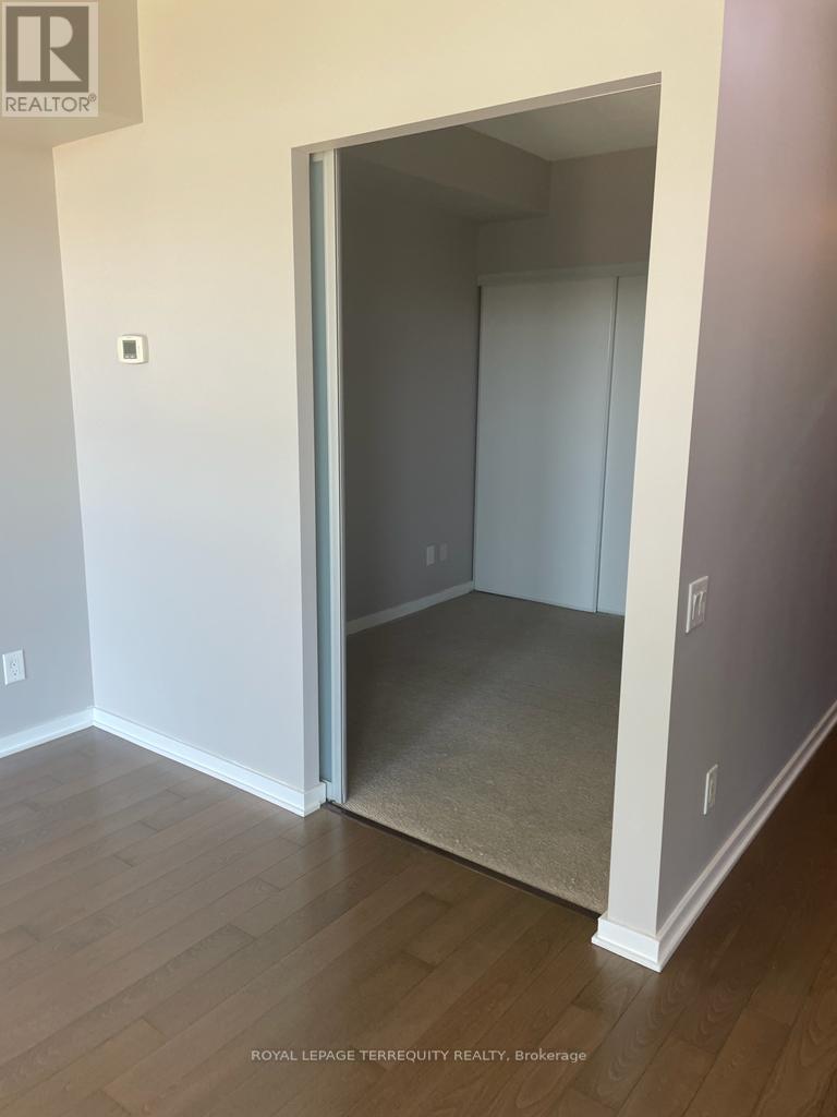 713 - 105 The Queensway, Toronto (High Park-Swansea), Ontario  M6S 5B5 - Photo 13 - W12212696