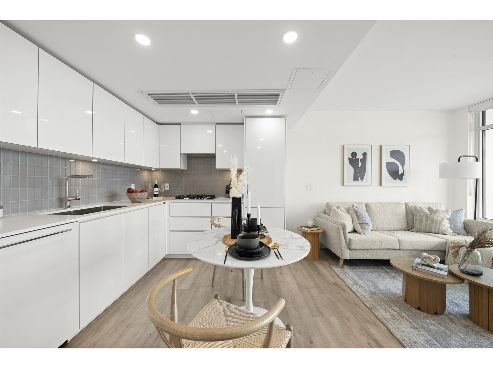2401 10428 Whalley Boulevard, Surrey, British Columbia  V3T 1W6 - Photo 10 - R3014216