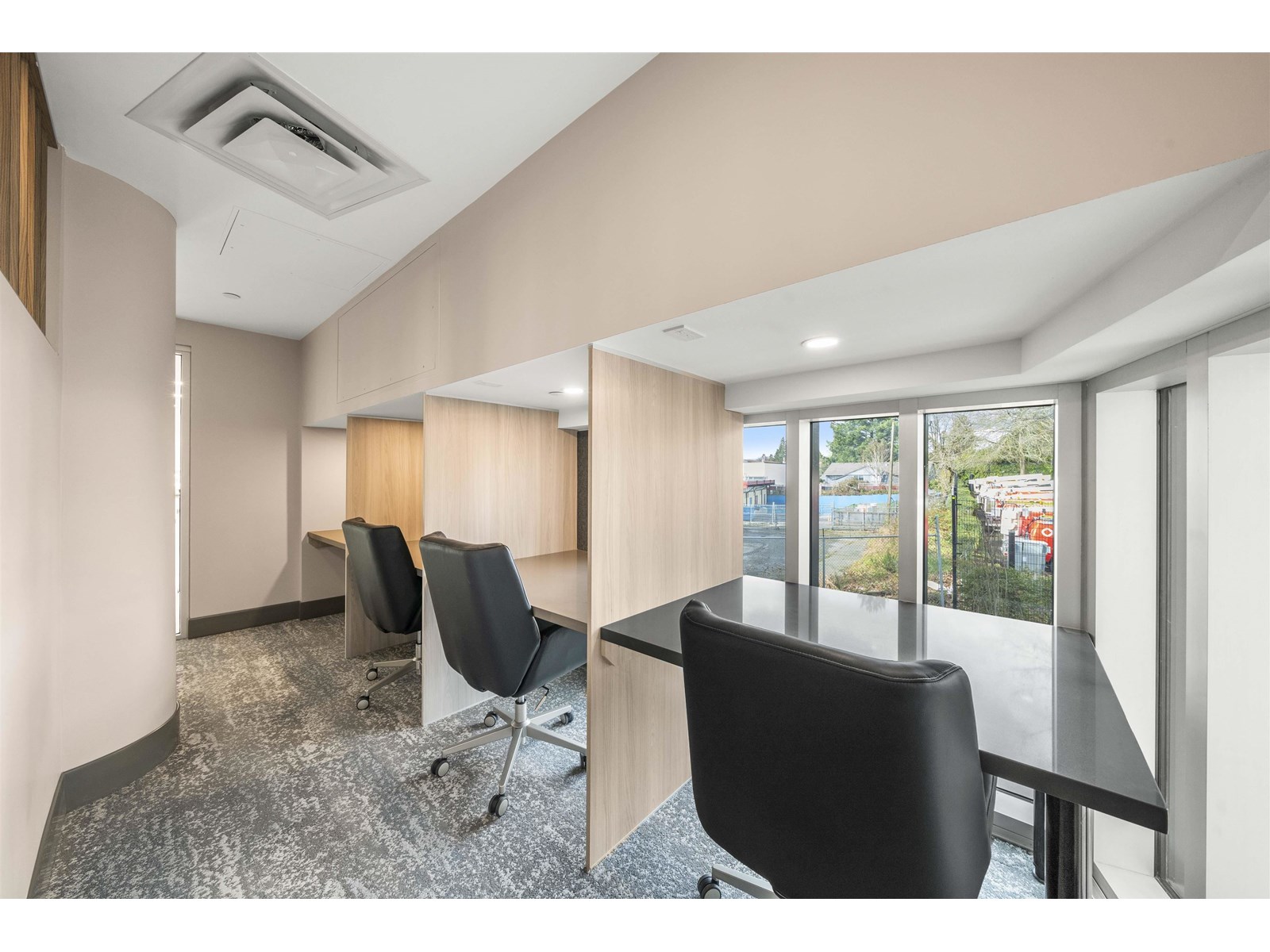 2401 10428 Whalley Boulevard, Surrey, British Columbia  V3T 1W6 - Photo 33 - R3014216