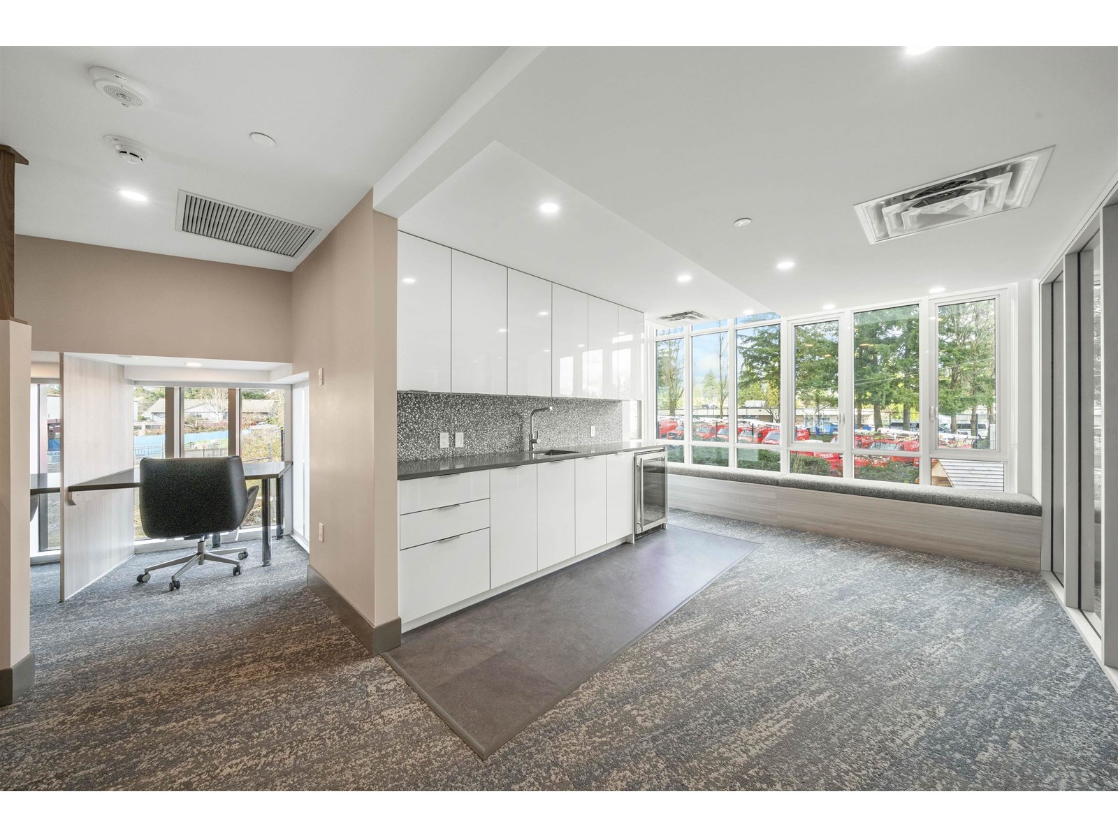 2401 10428 Whalley Boulevard, Surrey, British Columbia  V3T 1W6 - Photo 34 - R3014216