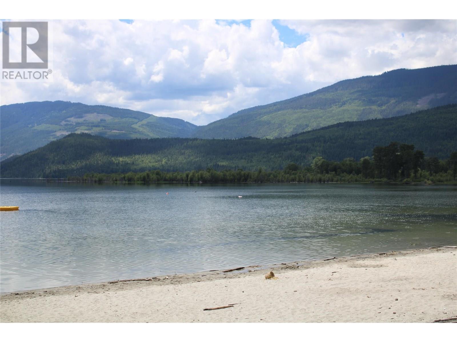 1281 Hoskins Road, Seymour Arm, British Columbia  V0E 2V2 - Photo 27 - 10351713
