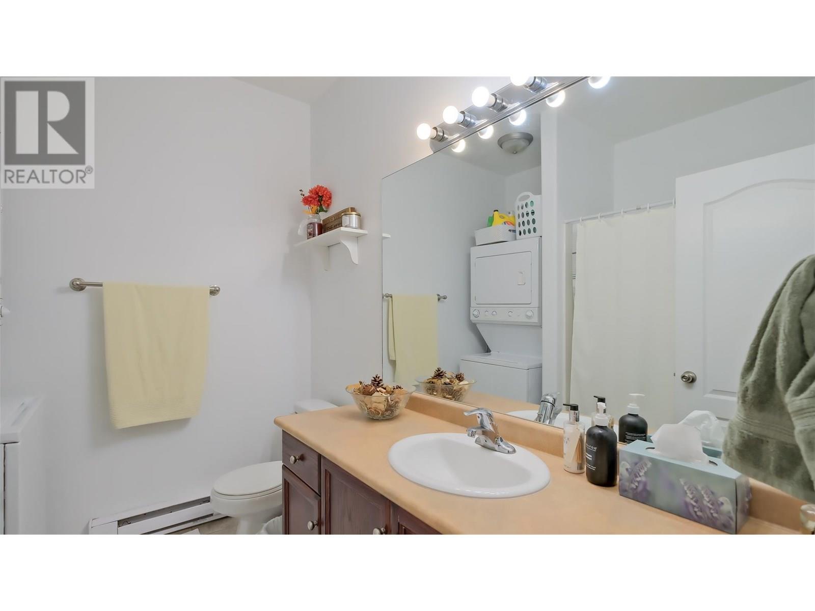 755 Birch Avenue, Kelowna, British Columbia  V1Y 5H3 - Photo 30 - 10351615