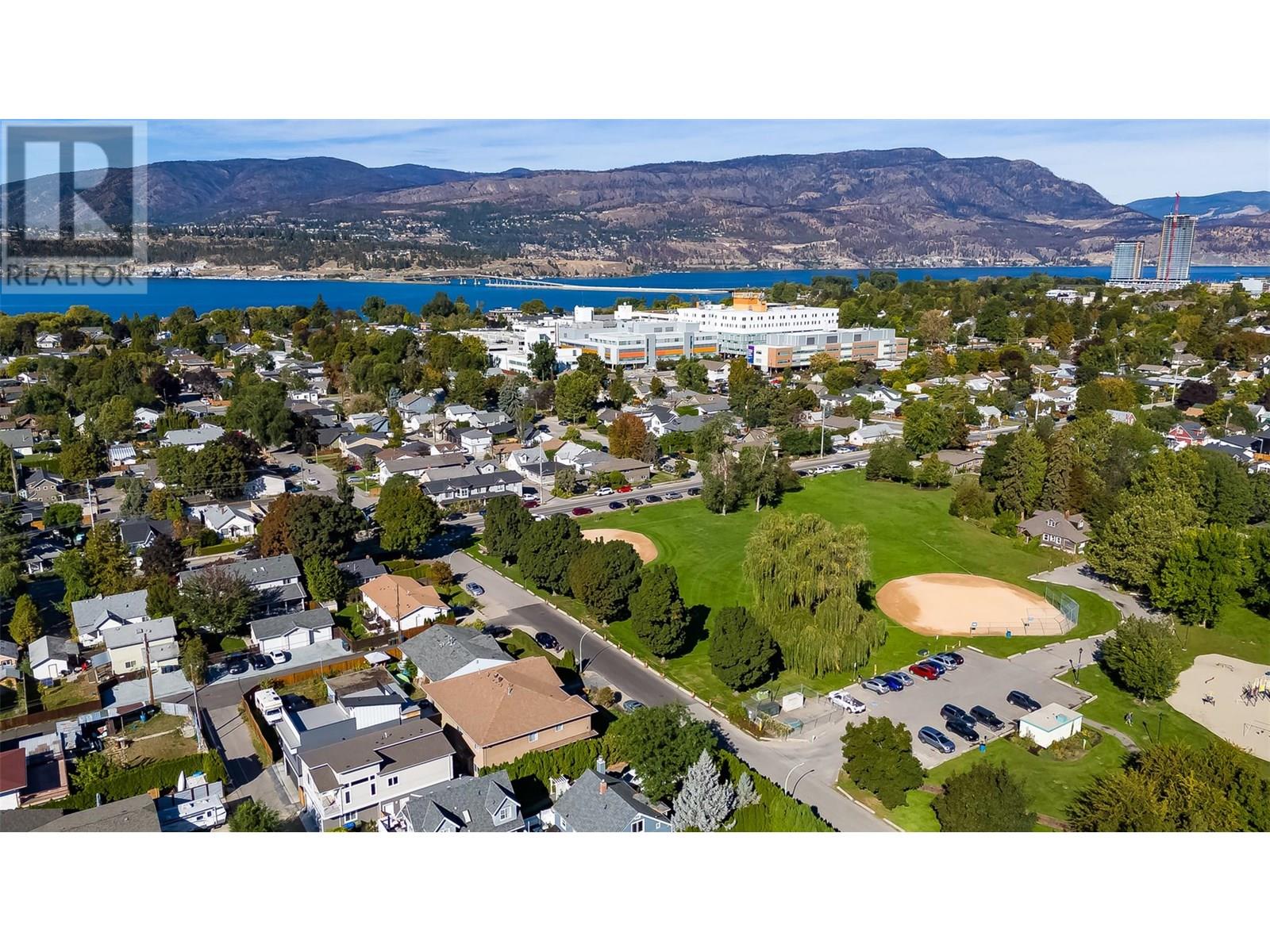 755 Birch Avenue, Kelowna, British Columbia  V1Y 5H3 - Photo 4 - 10351615