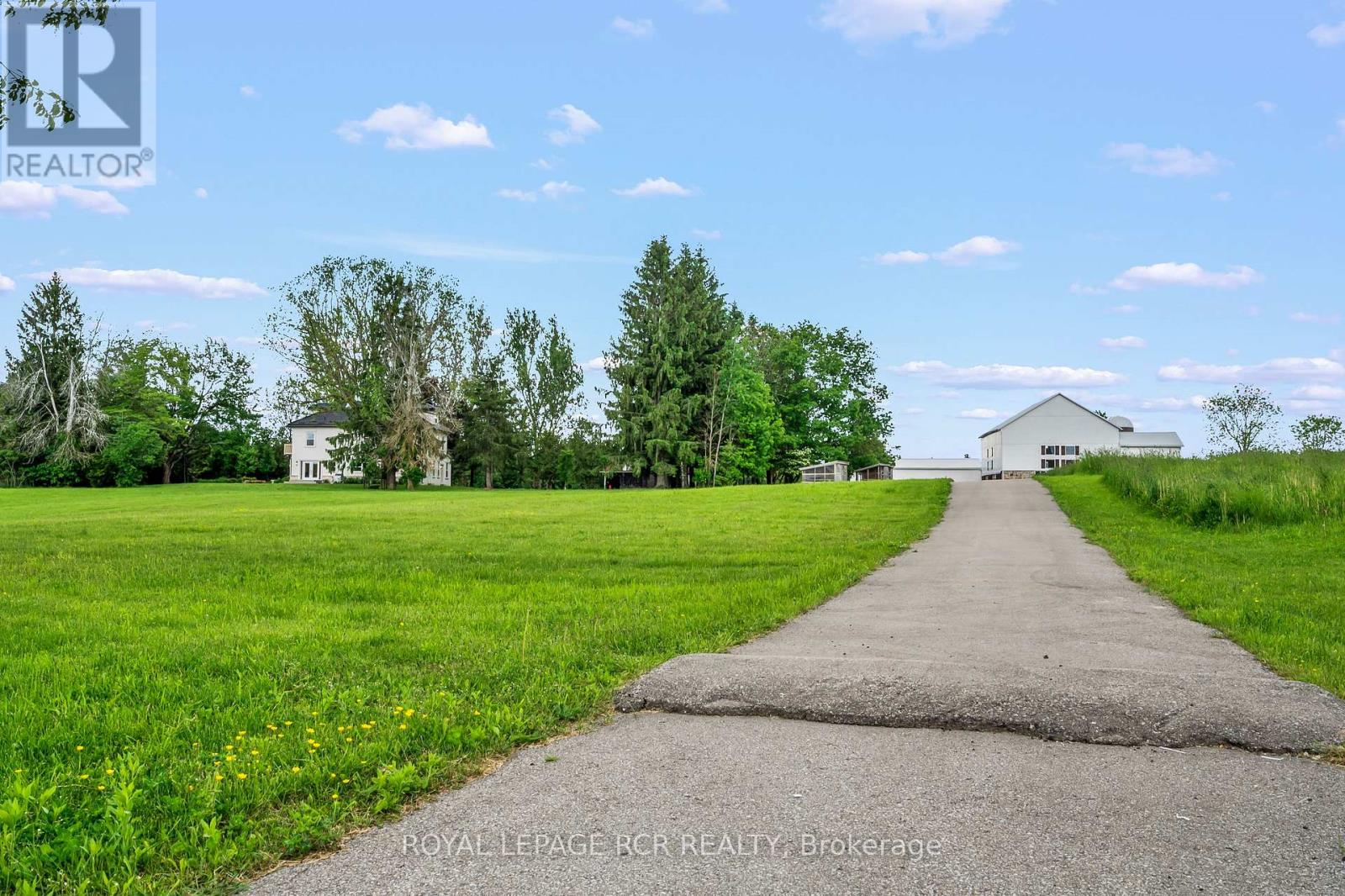 7 John Street, East Garafraxa, Ontario  L9W 7G4 - Photo 36 - X12212588