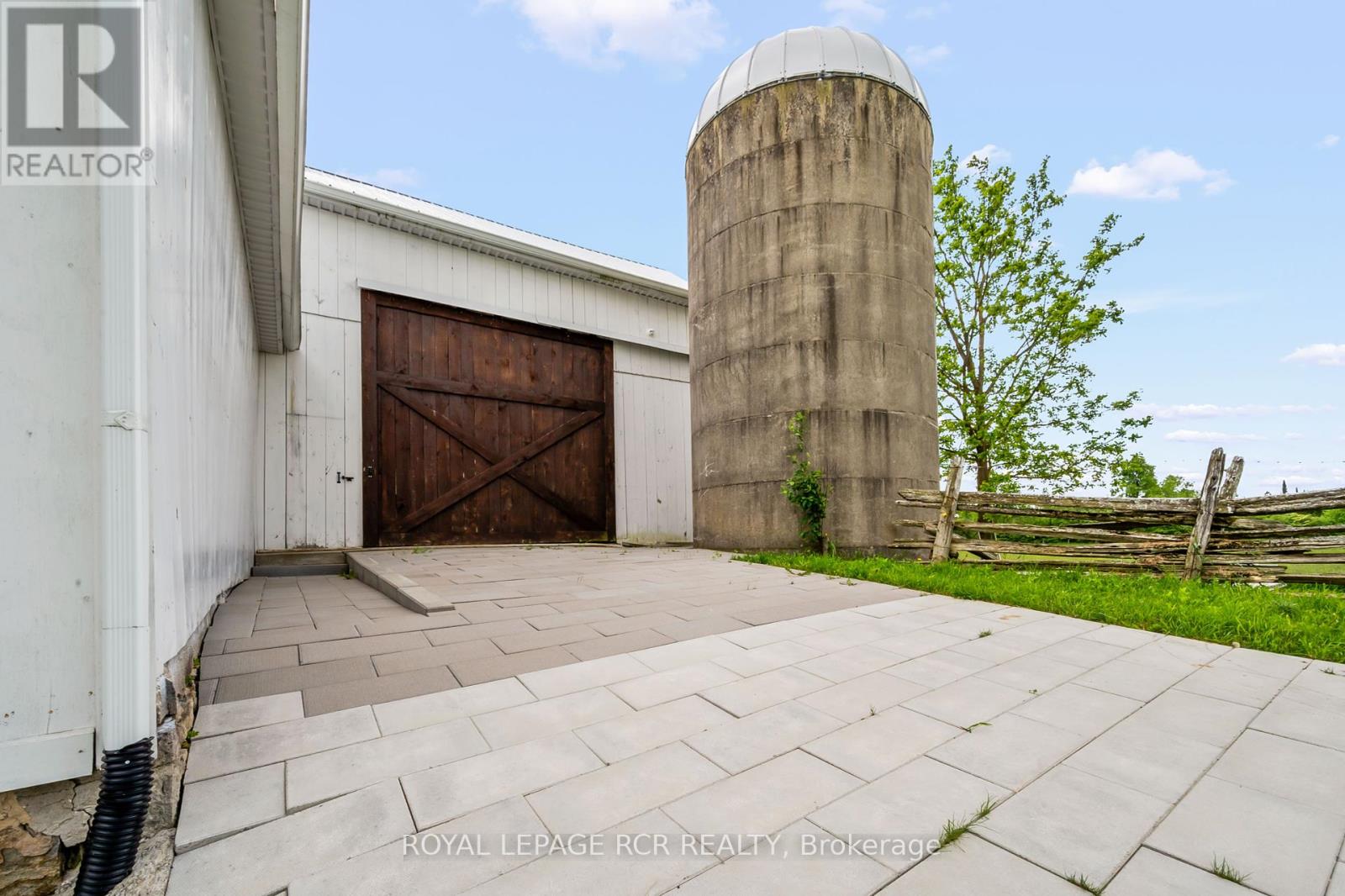 7 John Street, East Garafraxa, Ontario  L9W 7G4 - Photo 40 - X12212588
