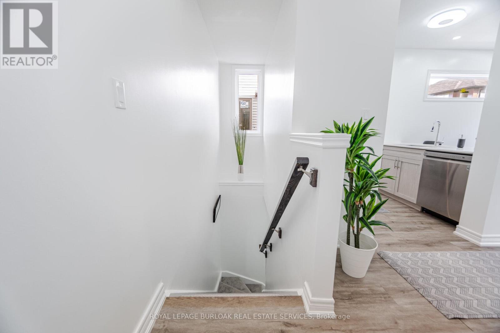67 - 575 Woodward Avenue, Hamilton (Parkview), Ontario  L8H 6P2 - Photo 8 - X12212604