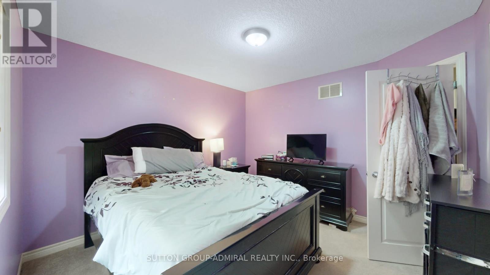 39 Draper Street, Brantford, Ontario  N3T 6R1 - Photo 11 - X12212627