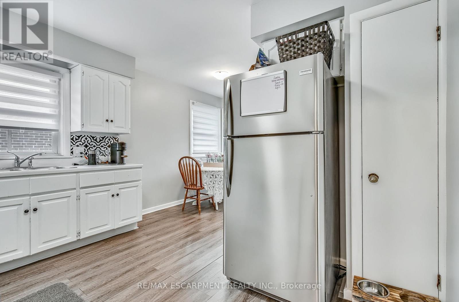 379 East 18th Street, Hamilton, Ontario  L9A 4P7 - Photo 16 - X12212668