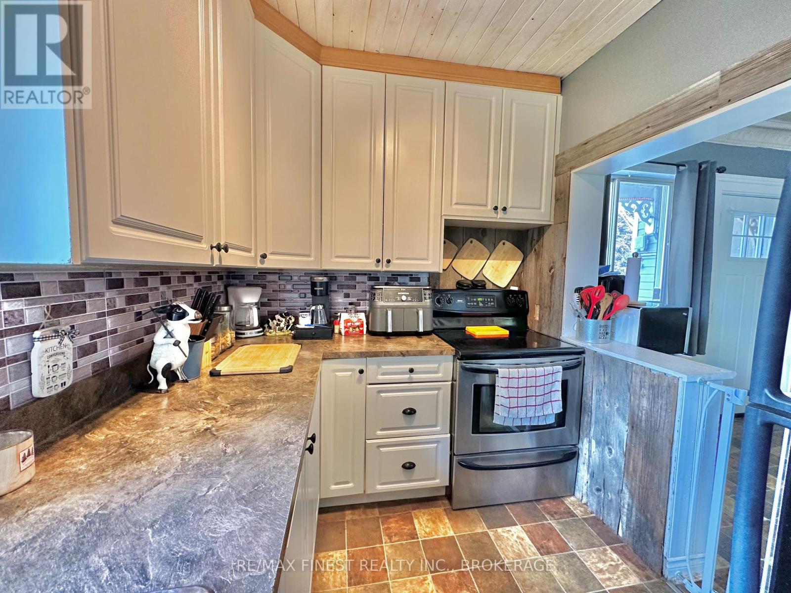6688 Wheeler Street, Stone Mills (Stone Mills), Ontario  K0K 3G0 - Photo 15 - X12212980