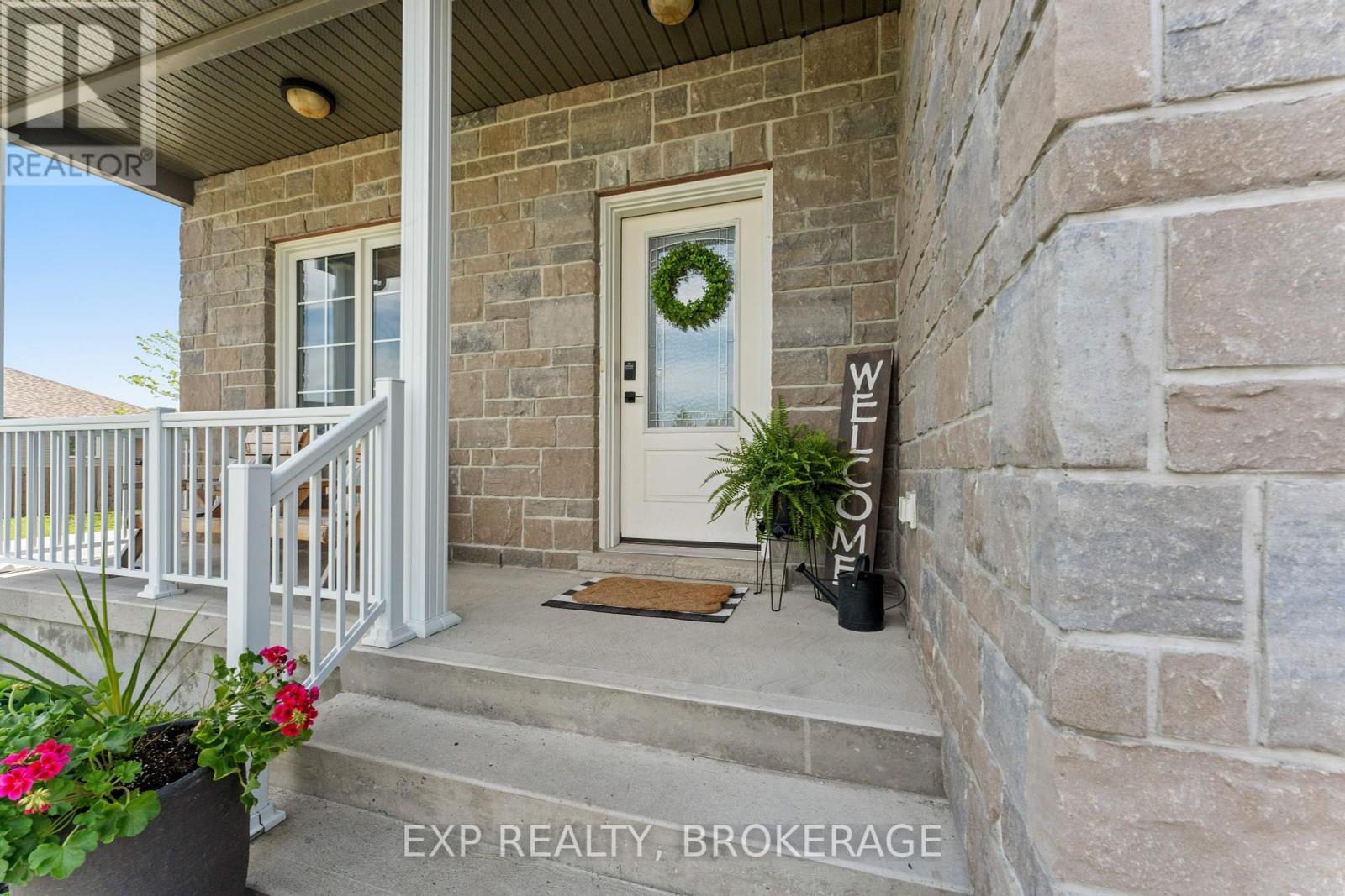 125 Saul Street, Loyalist (Odessa), Ontario  K0H 2H0 - Photo 2 - X12213019